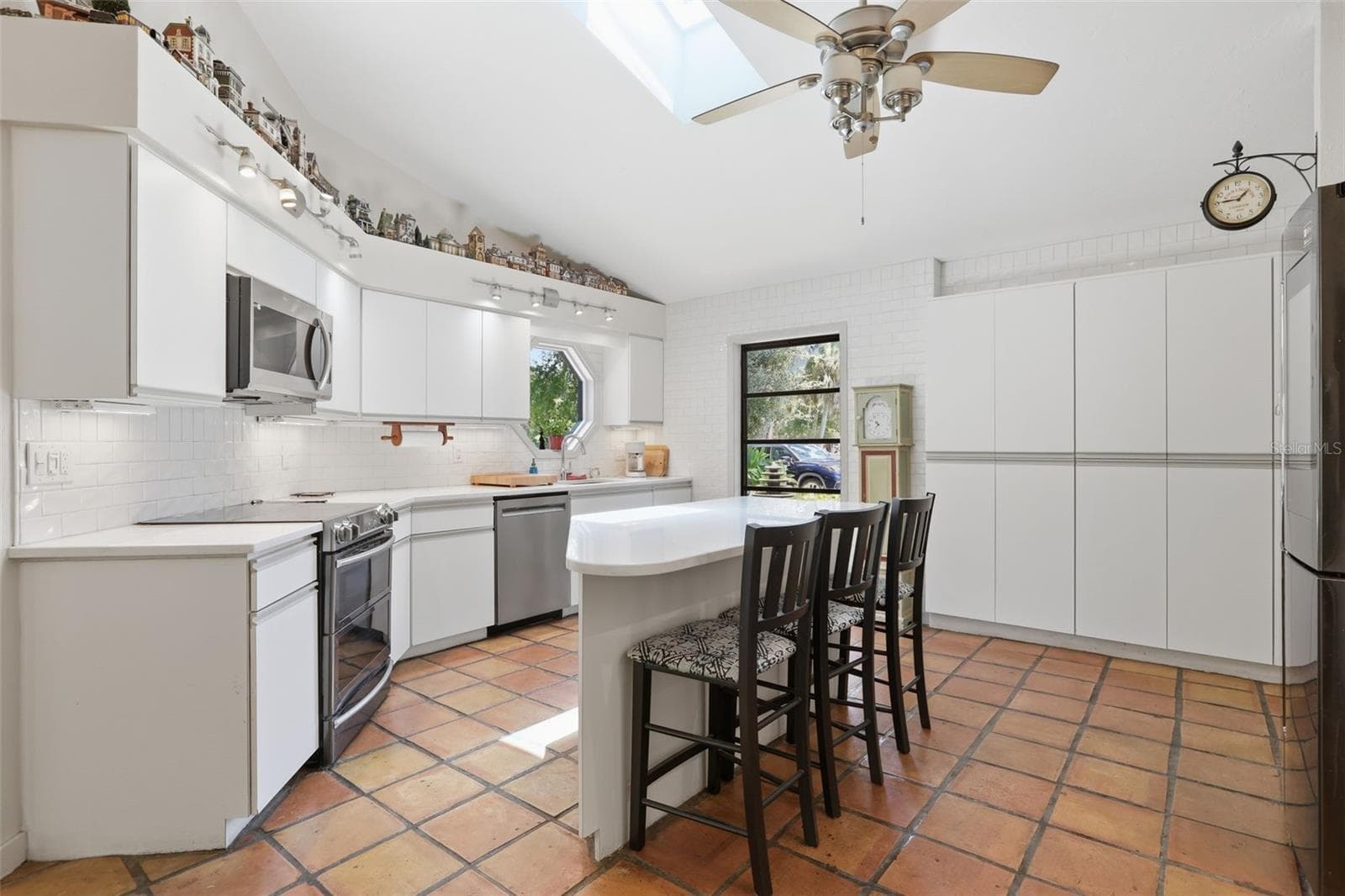 Single Family Residence at 881 PINTO CIR, NOKOMIS, photo 11 of 27