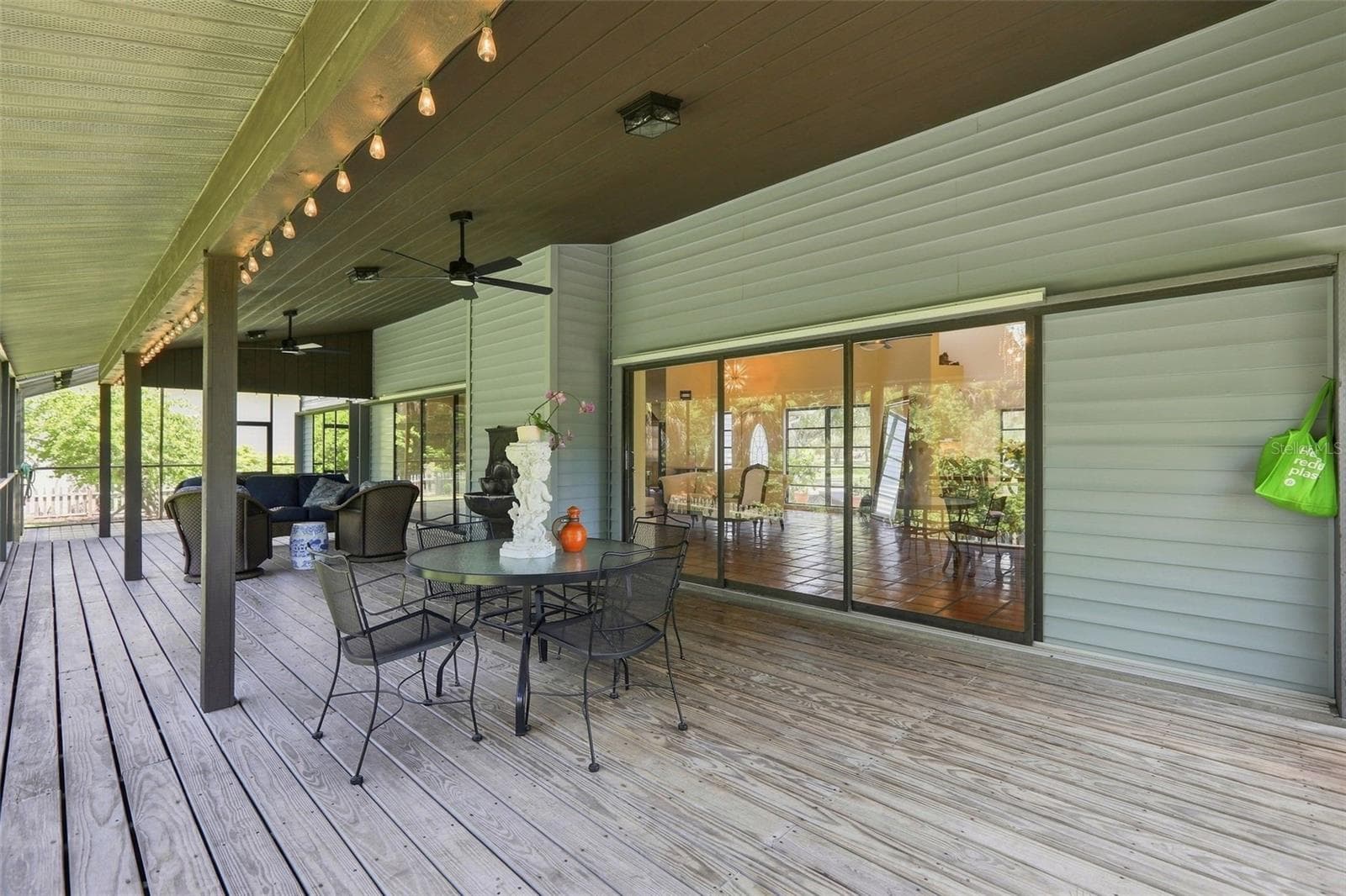 Single Family Residence at 881 PINTO CIR, NOKOMIS, photo 16 of 27