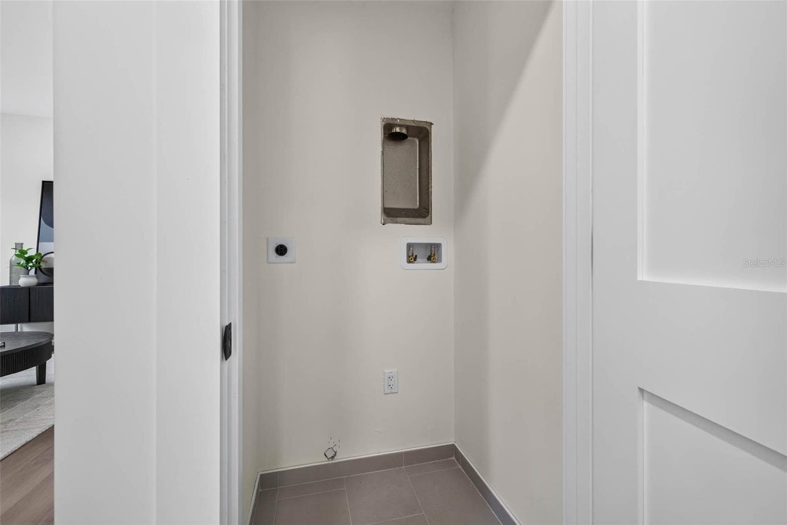 Townhouse at 108 36TH ST N, ST PETERSBURG, photo 26 of 33