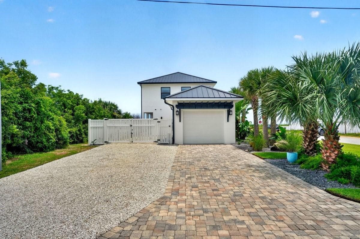 Single Family Residence at 2574 S OCEAN SHORE BLVD, FLAGLER BEACH, photo 61 of 77