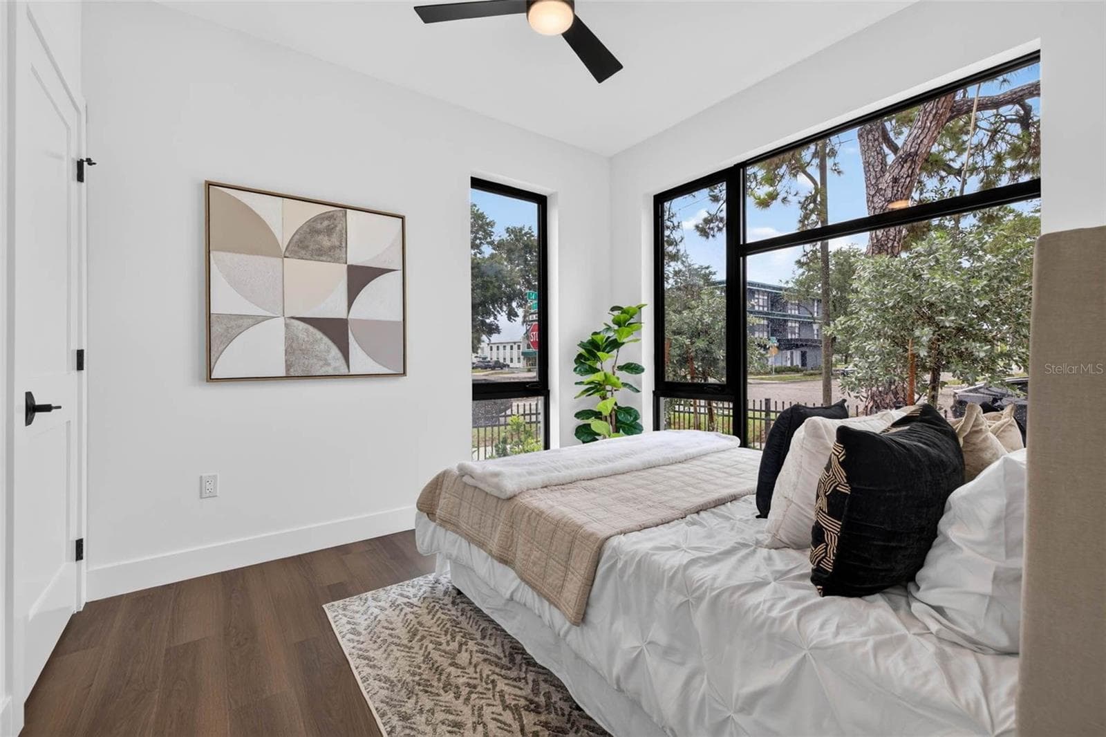Townhouse at 3601 1ST AVE N, ST PETERSBURG, photo 22 of 32