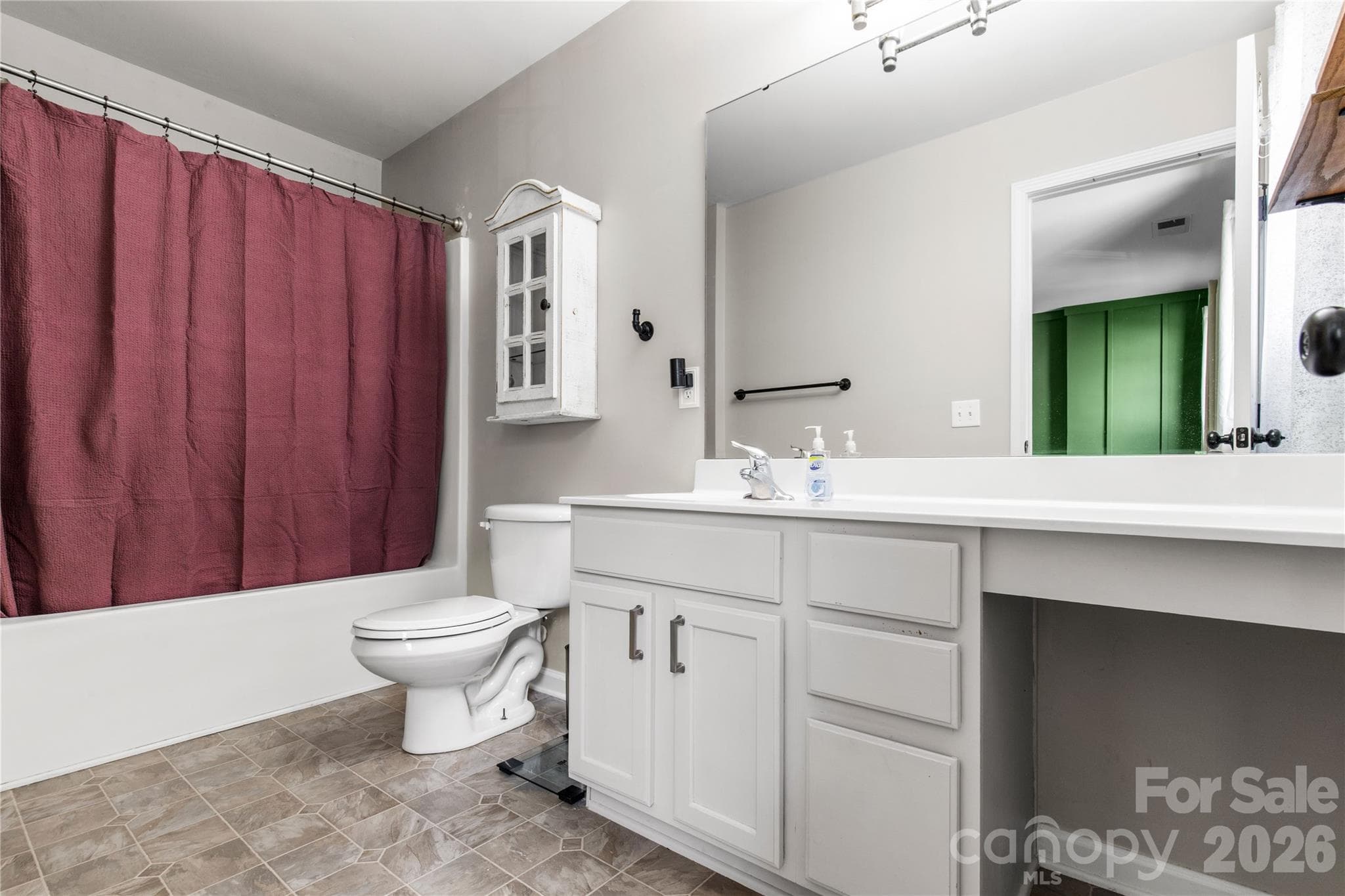 Townhouse at 961 Coolsprings Lane, Rock Hill, photo 28 of 38