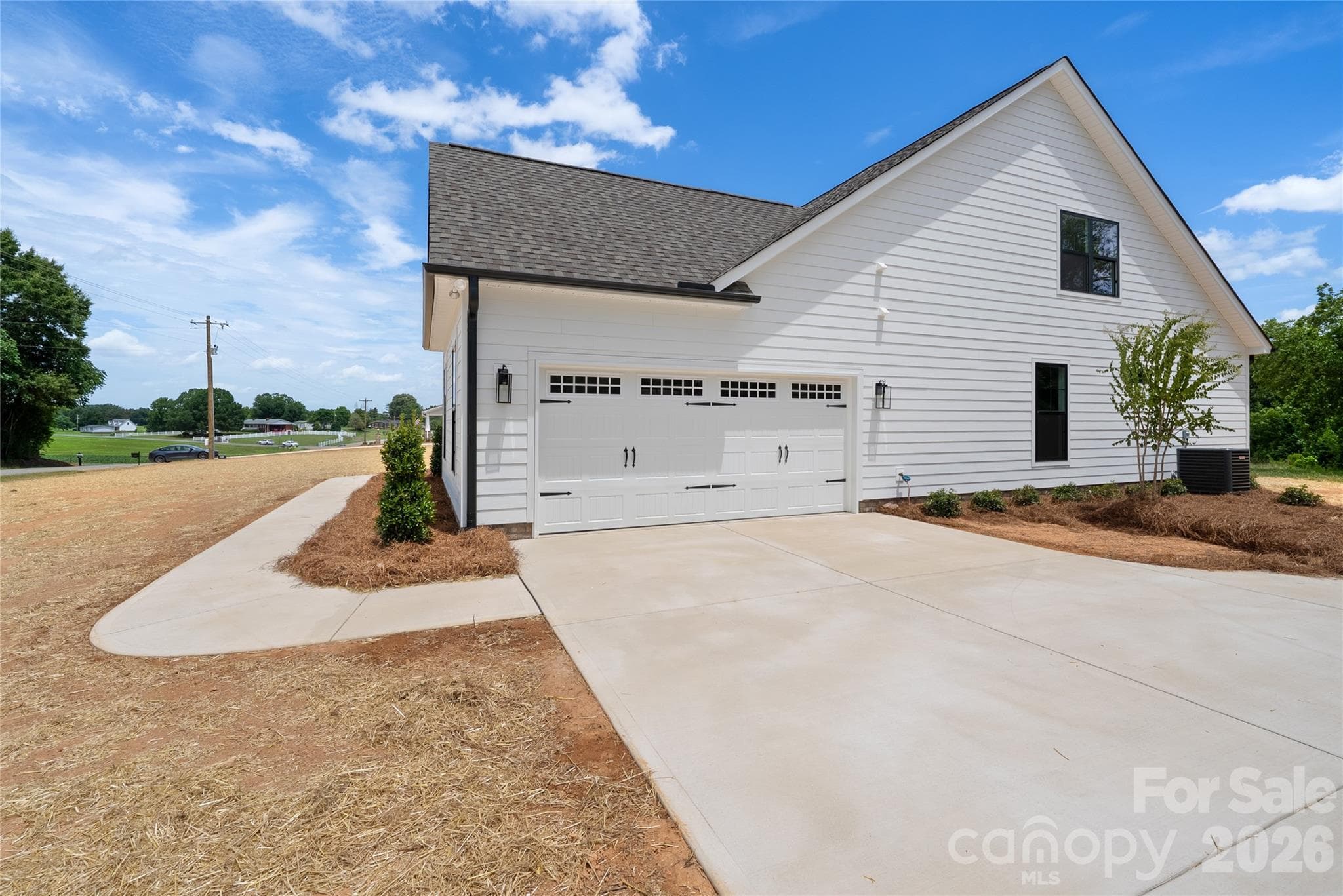 Single Family Residence at 5702 Love Mill Road, Monroe, photo 5 of 48