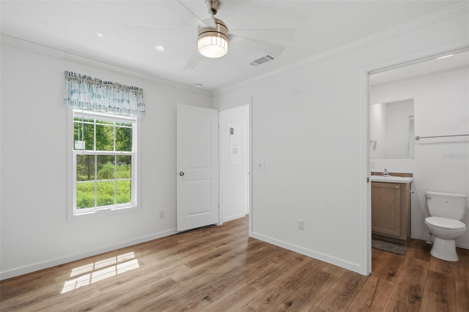 Master Bd - 4251 E HAWAII LN, HERNANDO