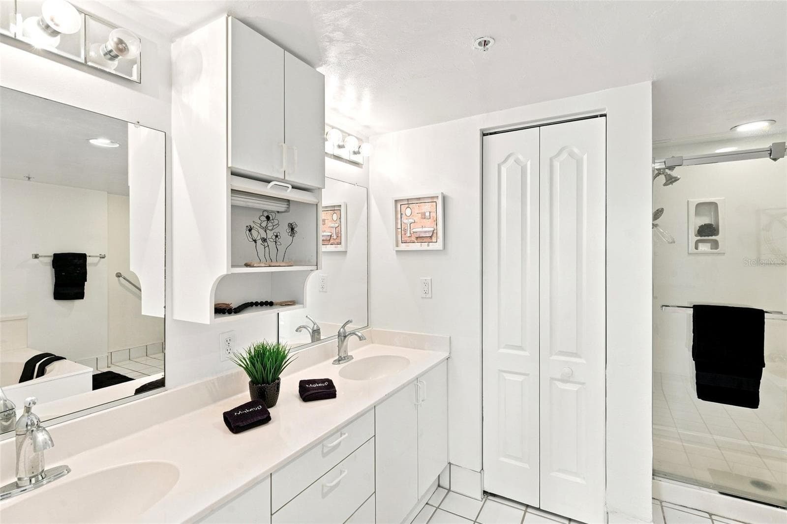 Dual Sink Vanity - 3 OCEANS WEST BLVD #3A7, DAYTONA BEACH SHORES