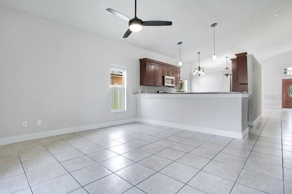 Single Family Residence at 3127 BIRMINGHAM BLVD, ORLANDO, photo 9 of 38