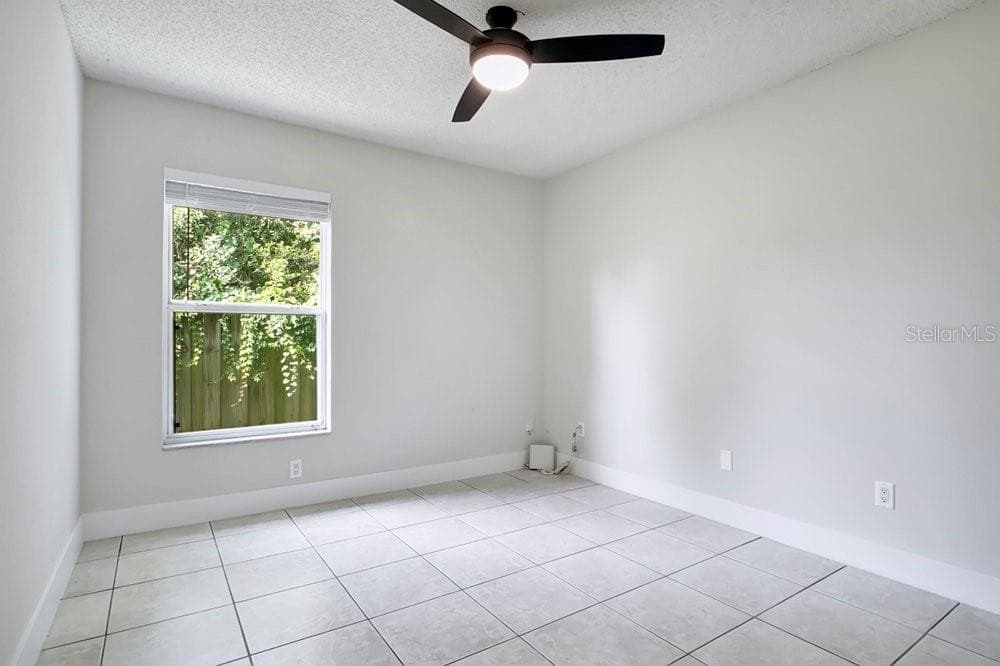 Single Family Residence at 3127 BIRMINGHAM BLVD, ORLANDO, photo 17 of 38