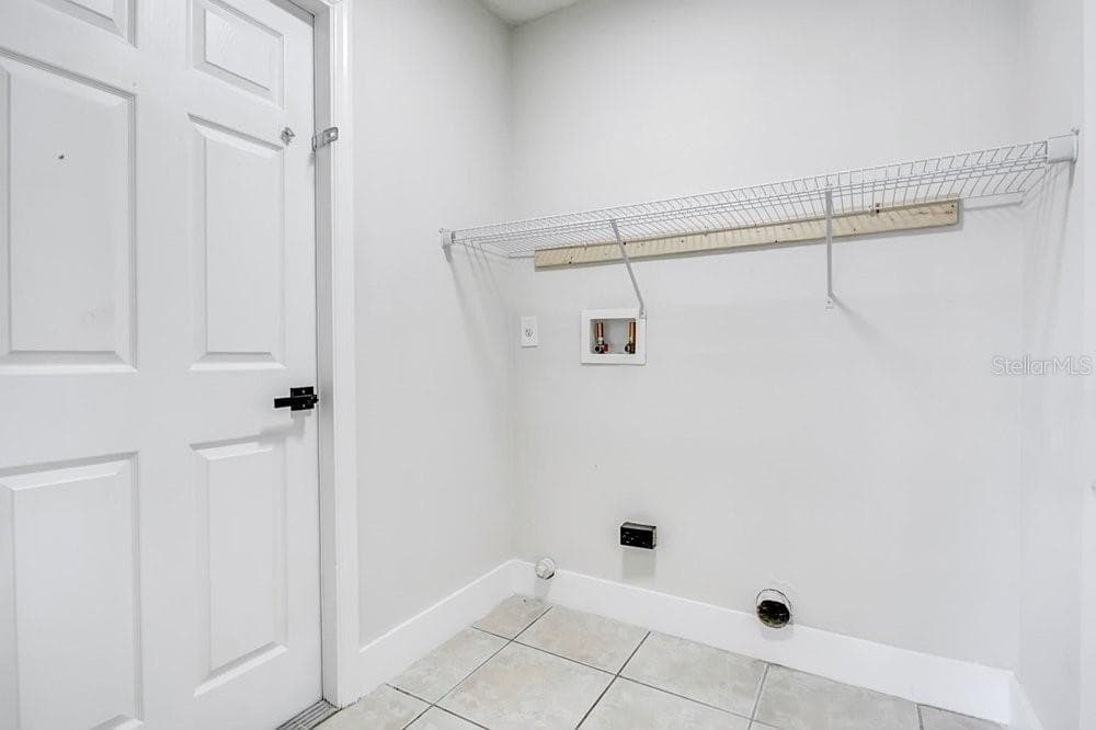 Single Family Residence at 3127 BIRMINGHAM BLVD, ORLANDO, photo 36 of 38