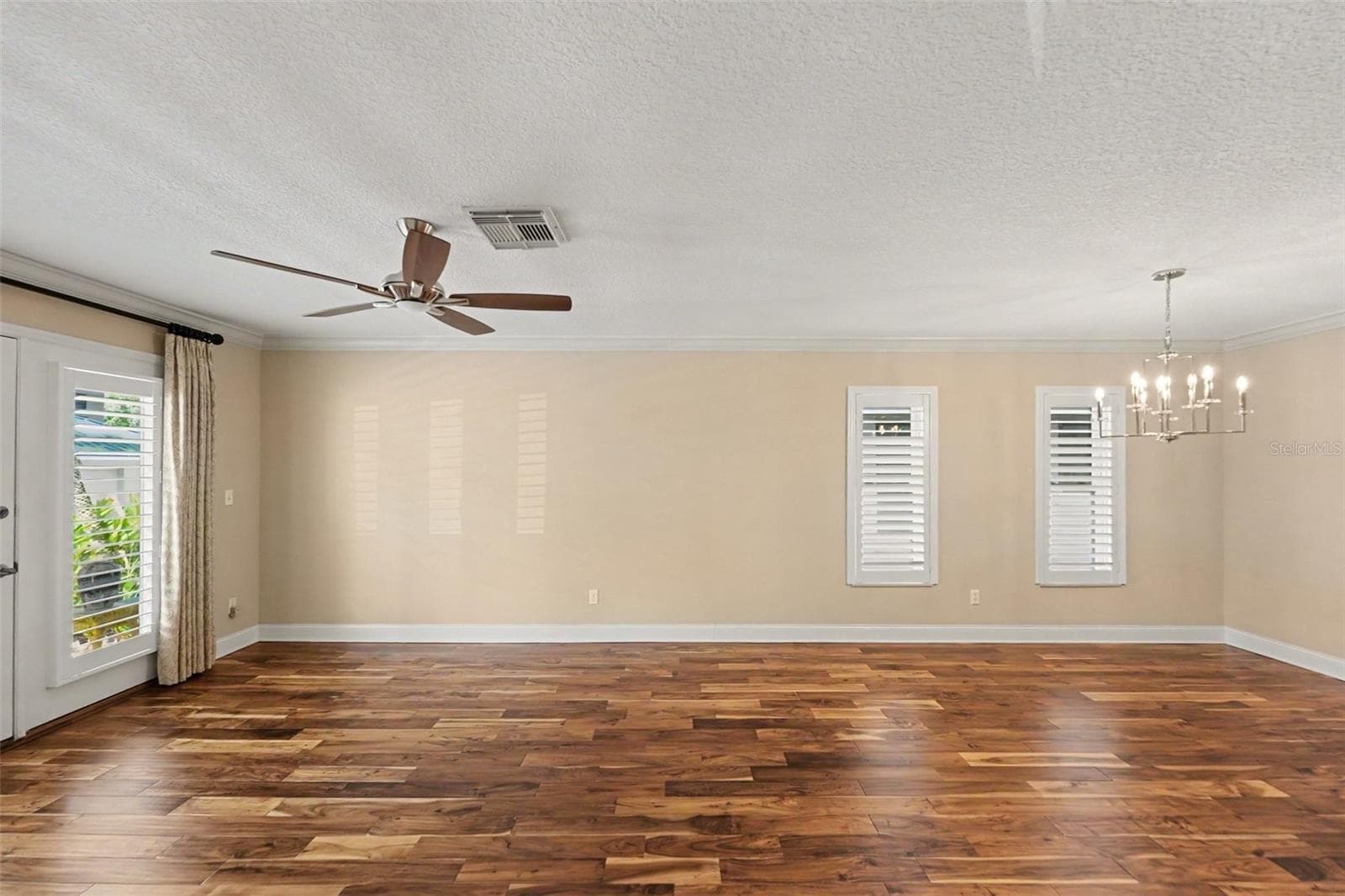 Townhouse at 1683 WATERMARK CIR NE, ST PETERSBURG, photo 11 of 46
