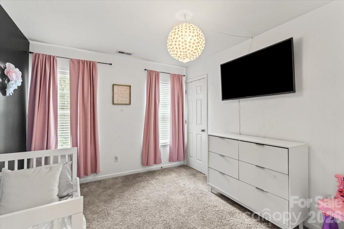 Single Family Residence at 9025 Davis Crossing Court, Charlotte, photo 14 of 24