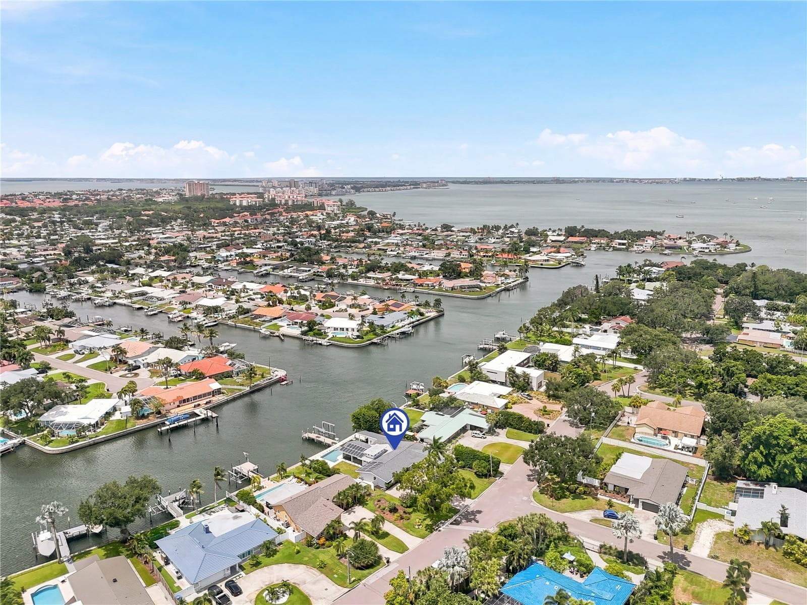 Boater's Dream -- Close to Pinellas County Beaches - 3896 42ND AVE S, ST PETERSBURG
