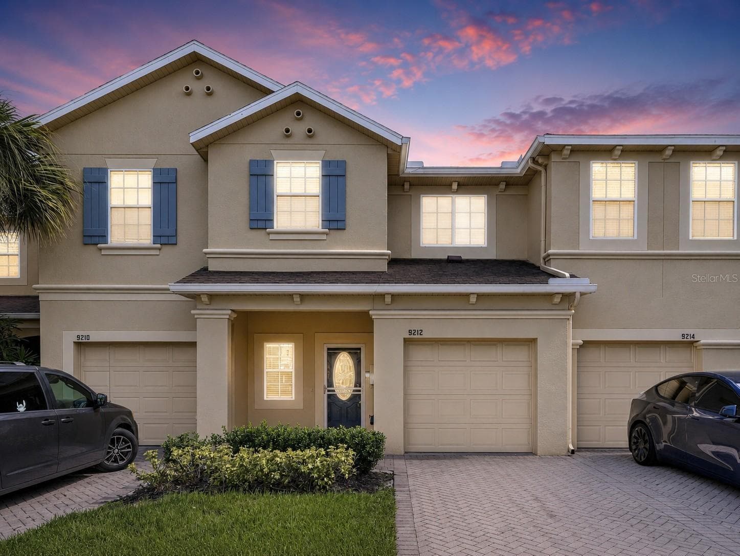 9212 RIVER ROCK LN