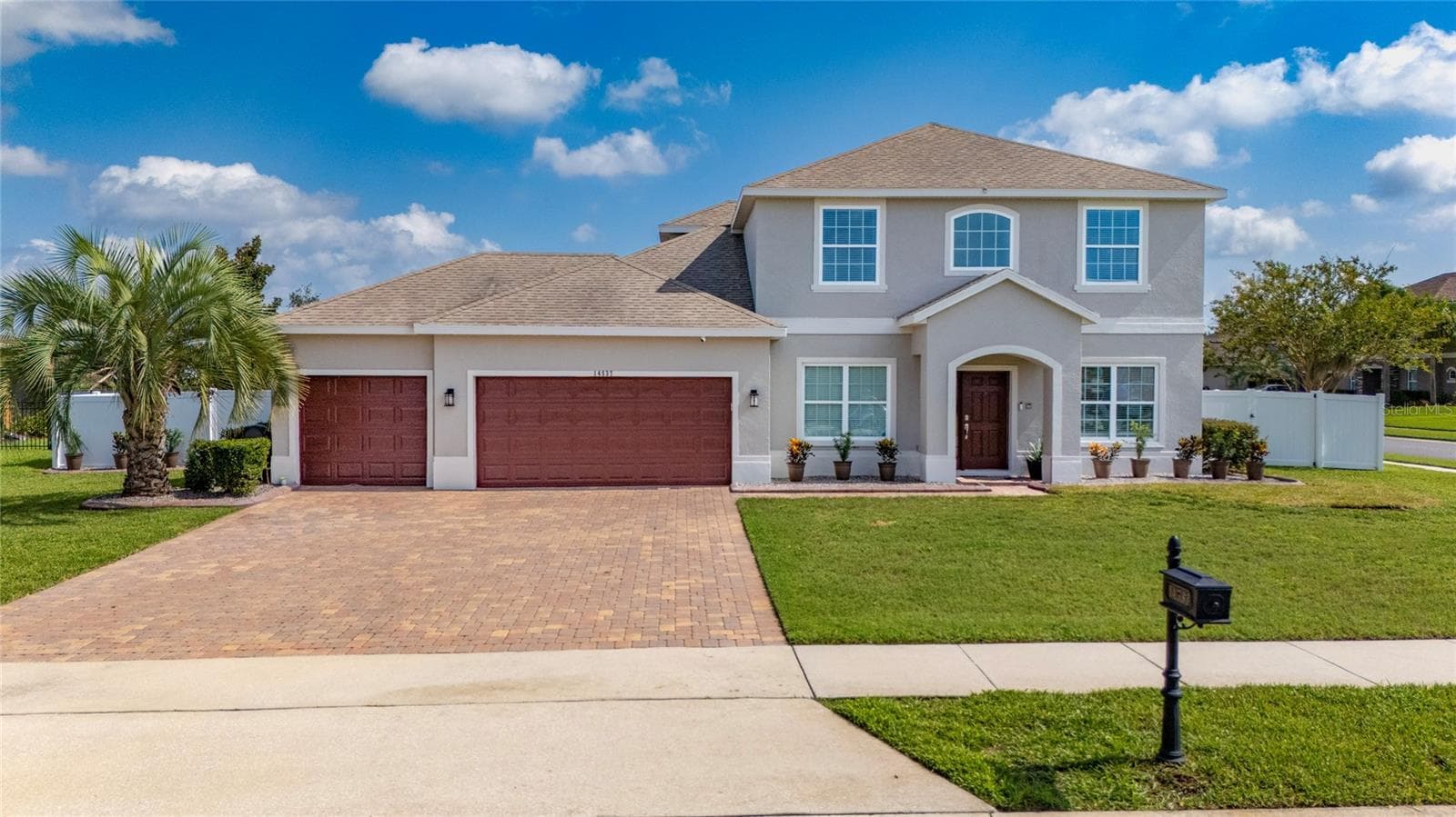 14537 SAN LORENZO DR