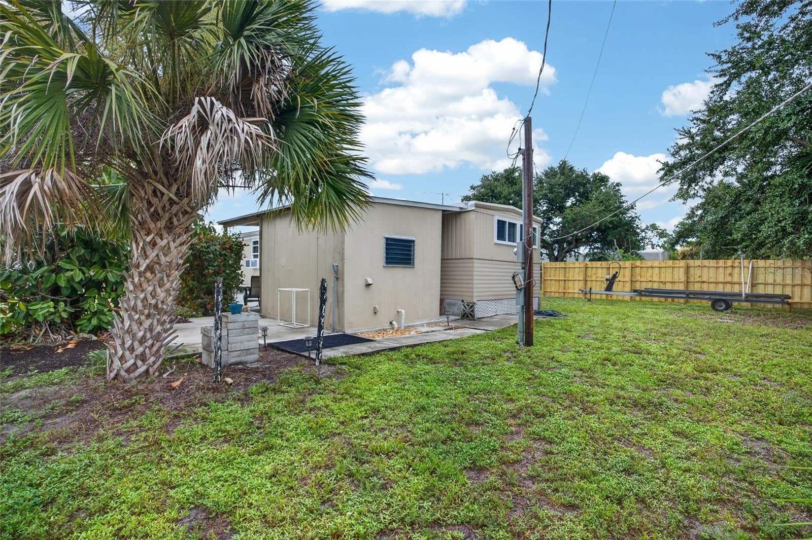 Mobile Home at 3160 10TH ST, ENGLEWOOD, photo 31 of 37