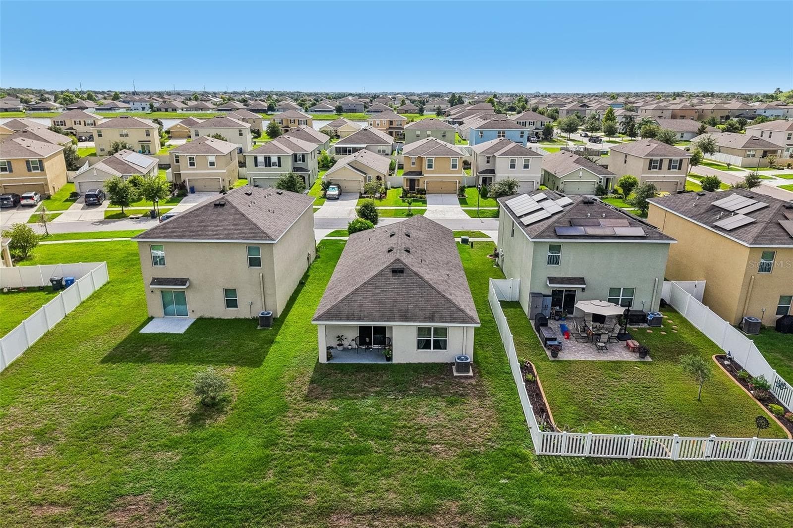 Single Family Residence at 11008 LELAND GROVES DR, RIVERVIEW, photo 25 of 35