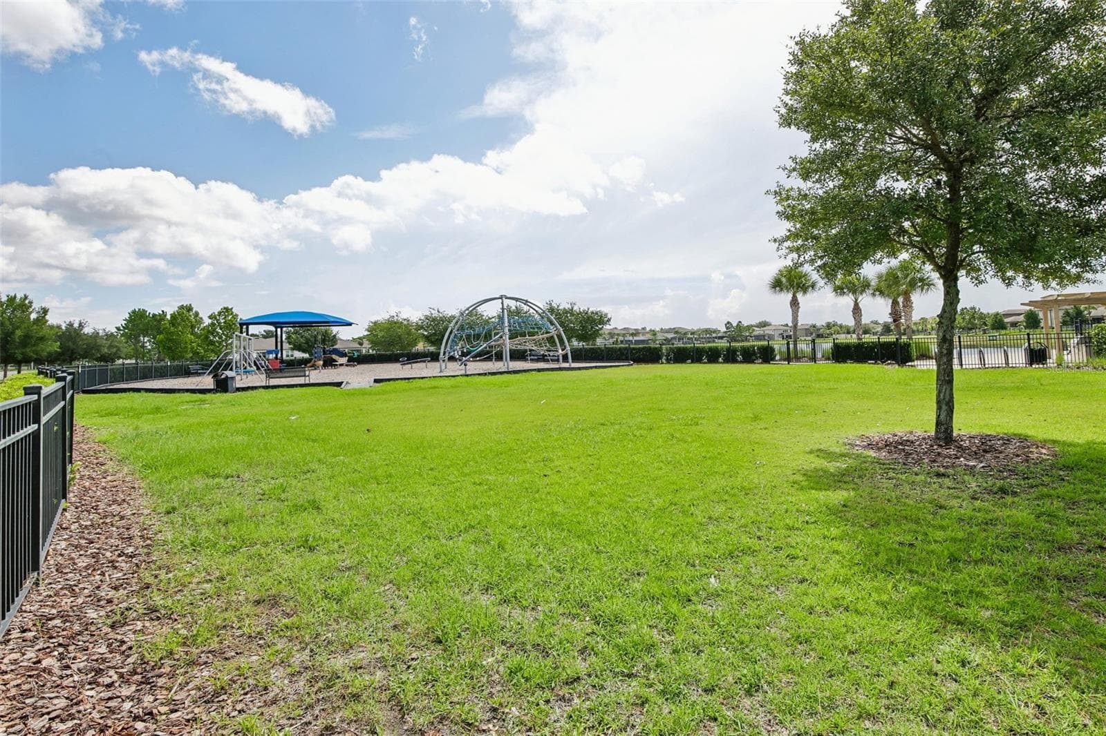 Single Family Residence at 11008 LELAND GROVES DR, RIVERVIEW, photo 31 of 35