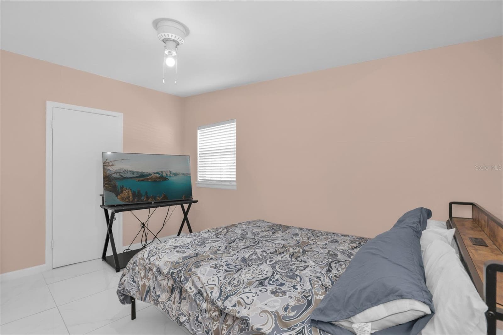 Guest 2 - 7013 COCOS DR, ORLANDO