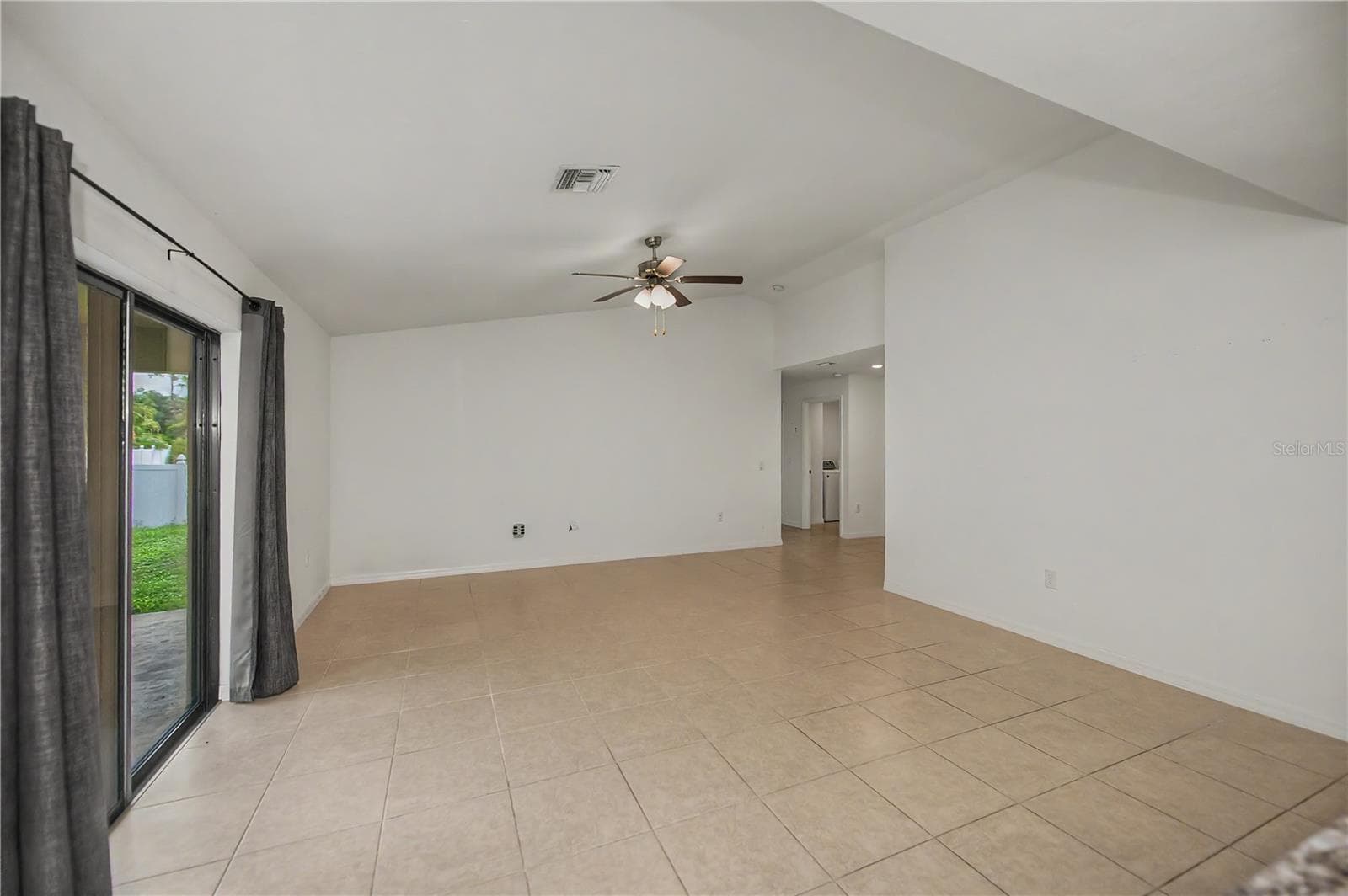 Bright Living Room with Direct Access to Patio - 2555 ATWATER DR, NORTH PORT
