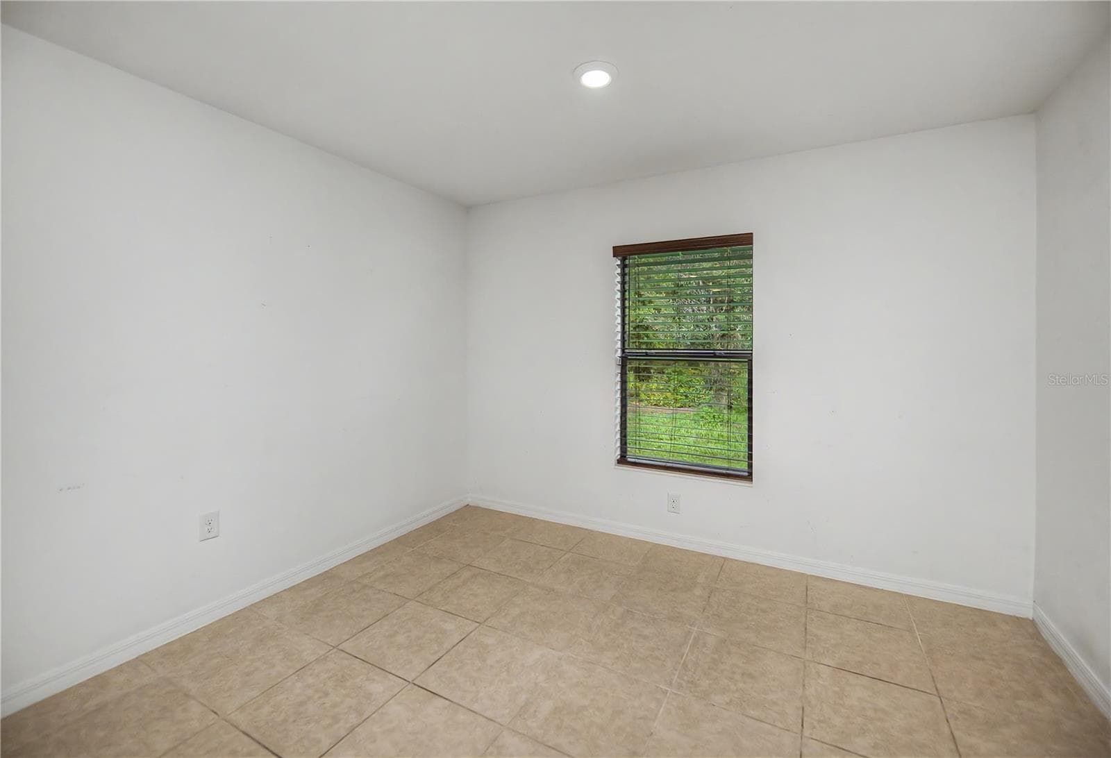 Dining Room with Tile Flooring - 2555 ATWATER DR, NORTH PORT