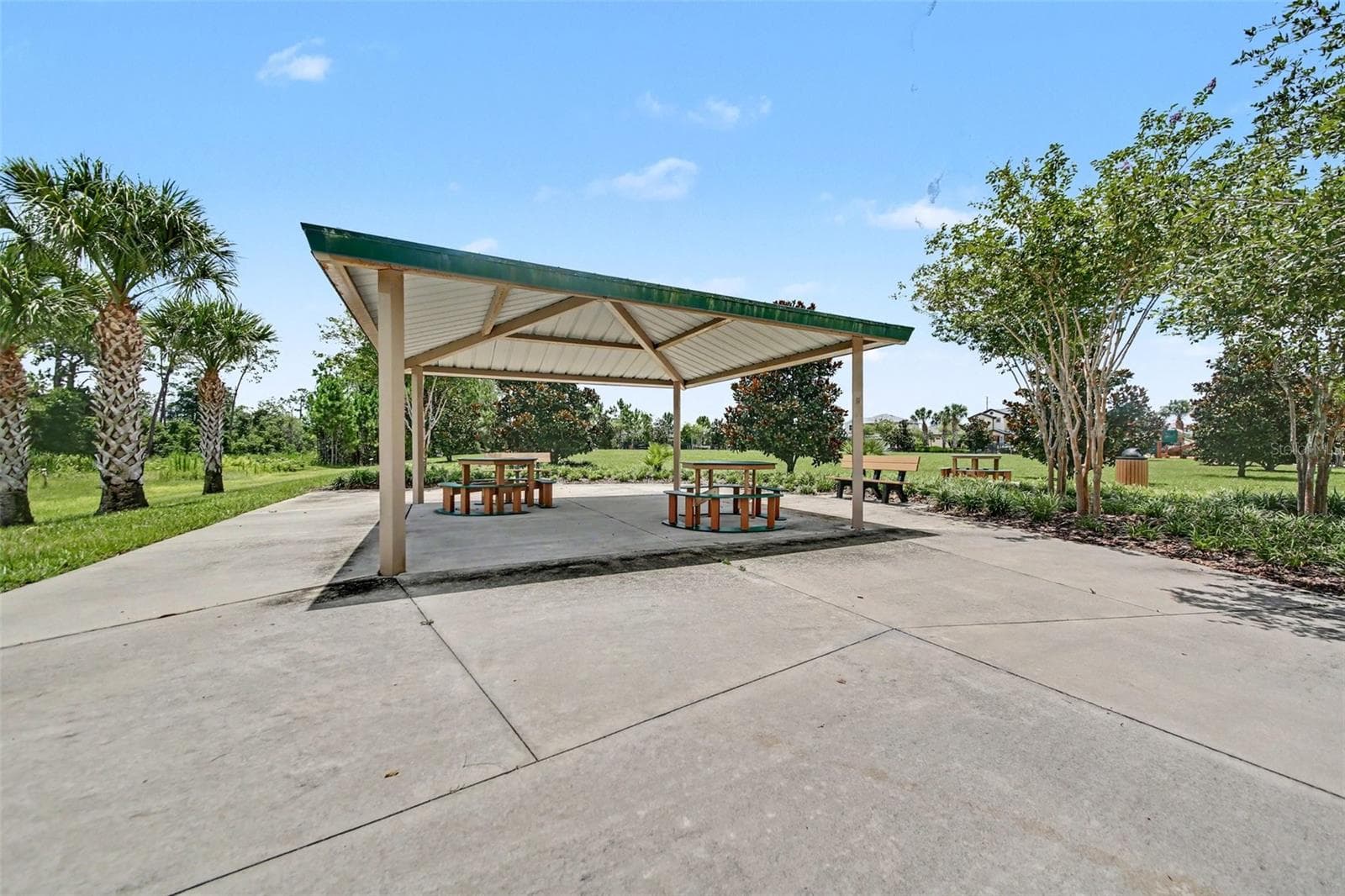 Community Park - 2945 ELIO HAMMOCK DR, HARMONY