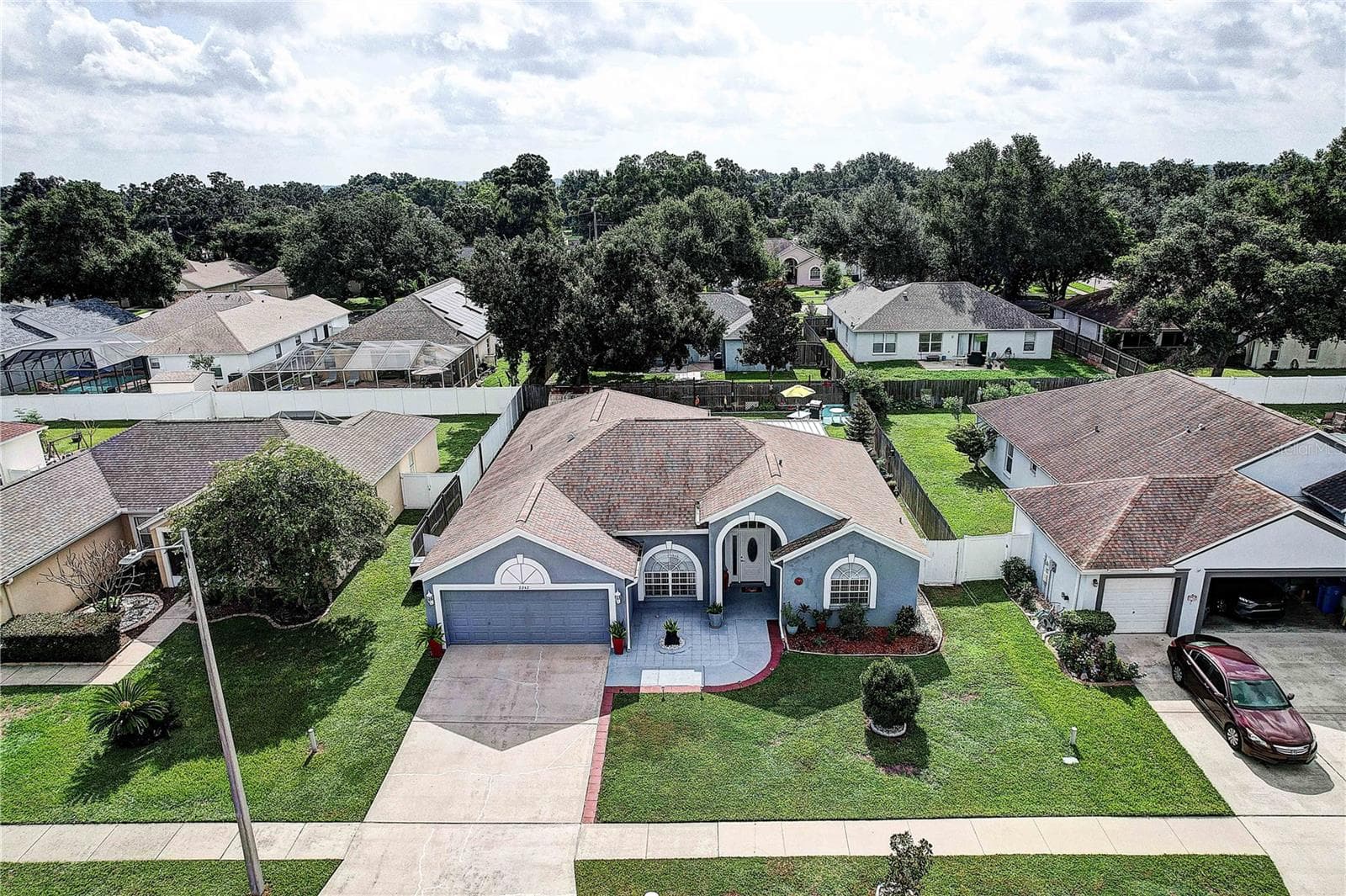 Single Family Residence at 2242 TOWERING OAKS CIR, SEFFNER, photo 3 of 43