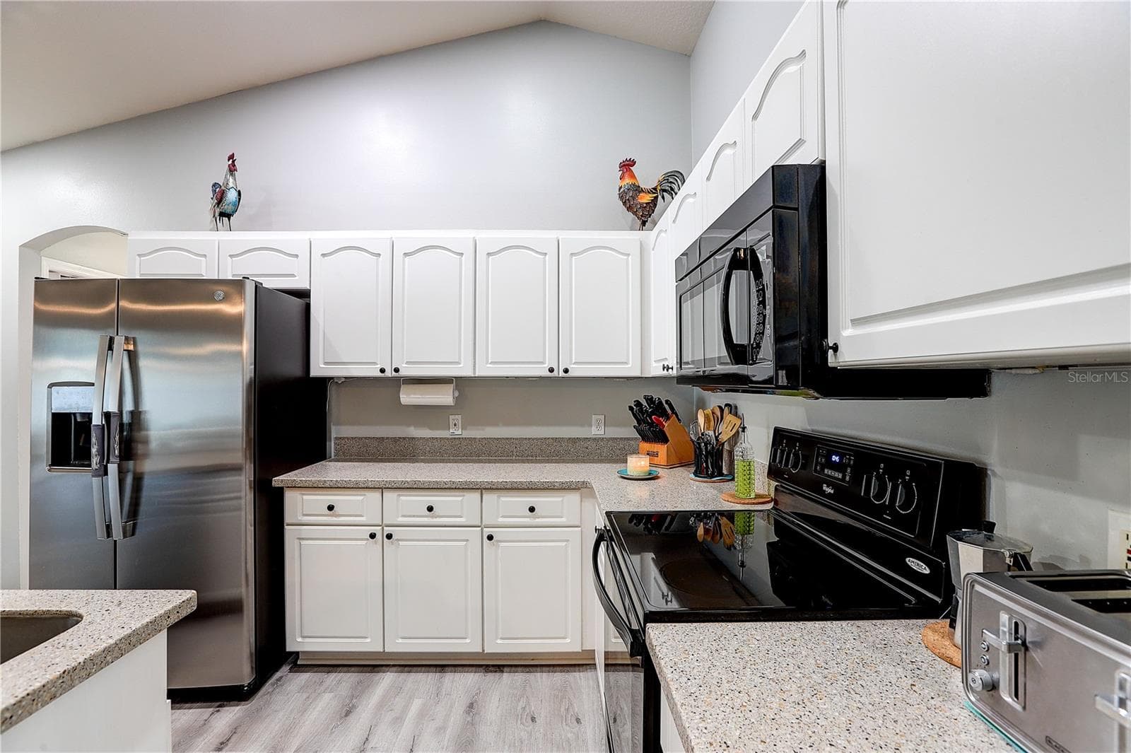 Single Family Residence at 2242 TOWERING OAKS CIR, SEFFNER, photo 11 of 43