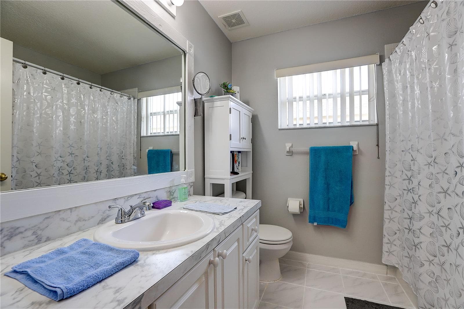 Single Family Residence at 2242 TOWERING OAKS CIR, SEFFNER, photo 24 of 43