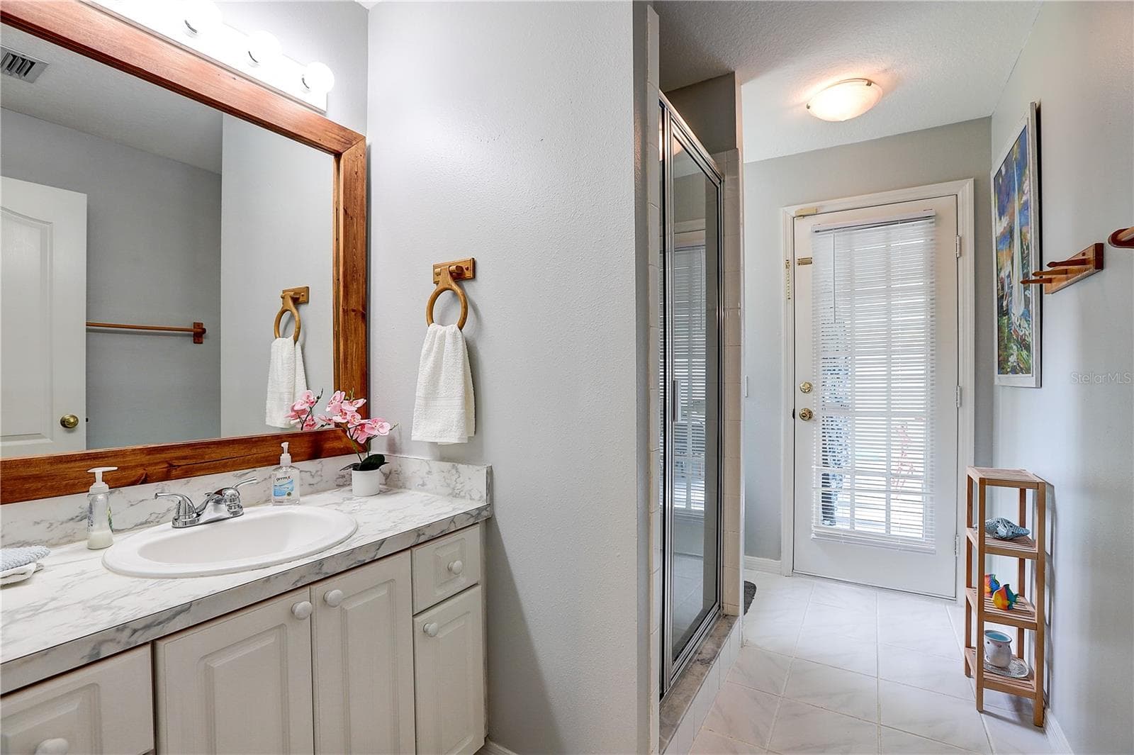 Single Family Residence at 2242 TOWERING OAKS CIR, SEFFNER, photo 27 of 43