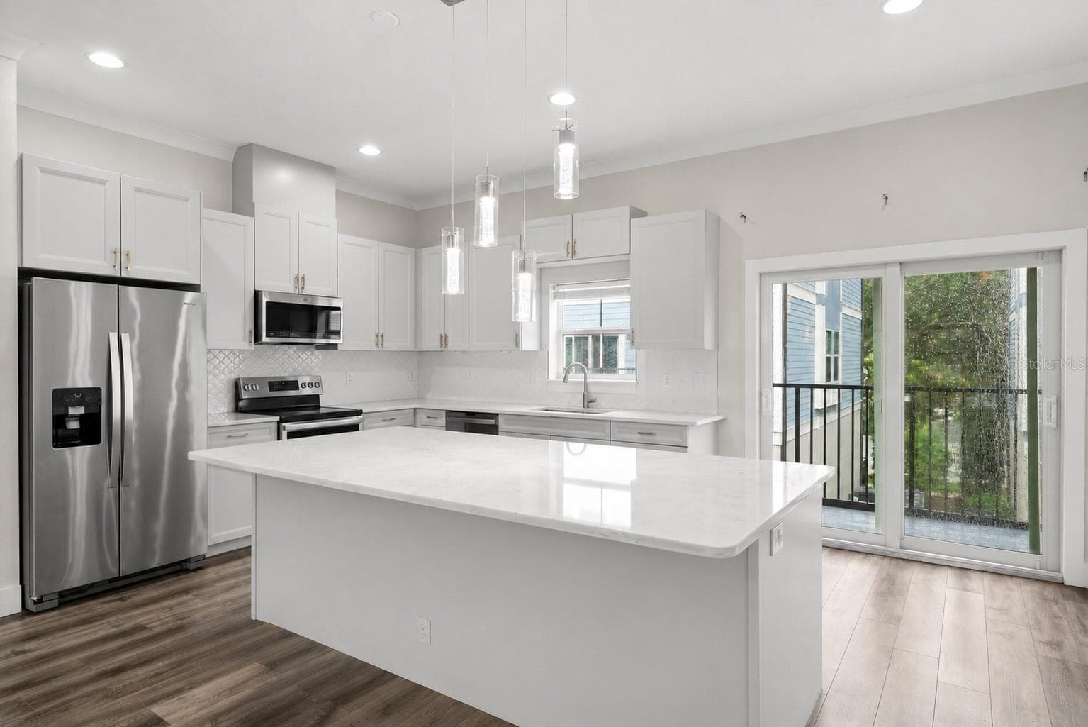 Townhouse at 3122 W AZEELE ST #3, TAMPA, photo 11 of 38