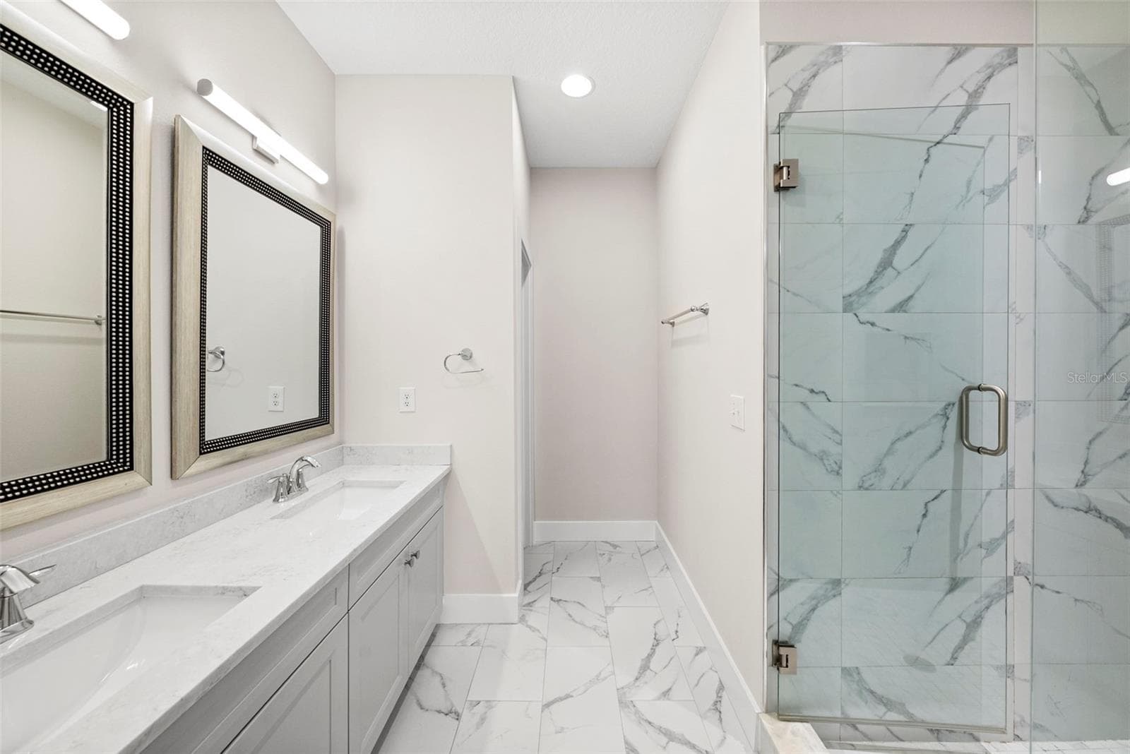 Townhouse at 3122 W AZEELE ST #3, TAMPA, photo 28 of 38