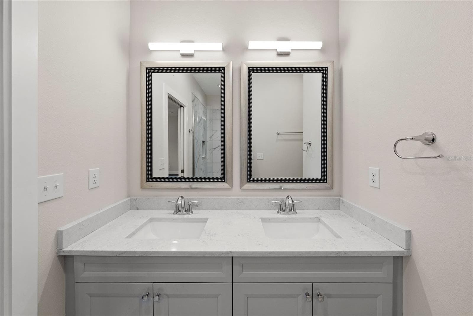 Townhouse at 3122 W AZEELE ST #3, TAMPA, photo 29 of 38