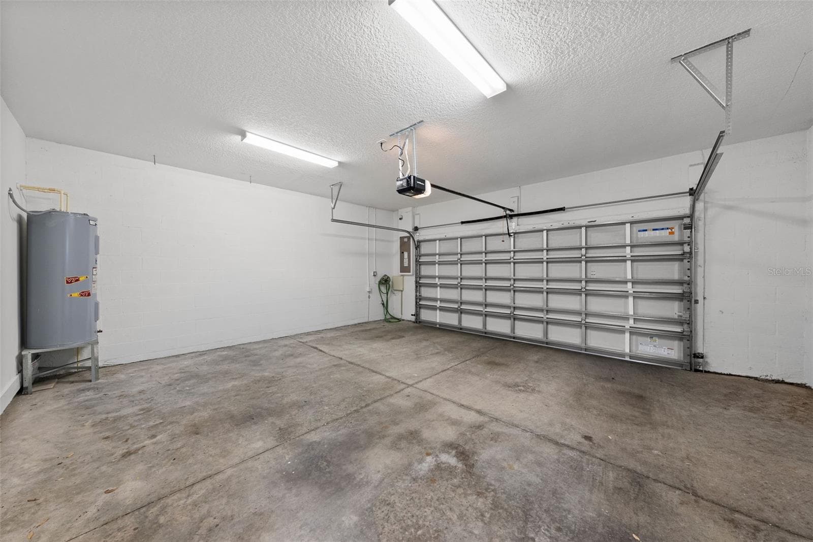 Townhouse at 3122 W AZEELE ST #3, TAMPA, photo 36 of 38