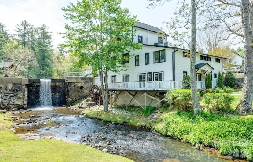 Mill House - 1150 W Blue Ridge Road, Flat Rock