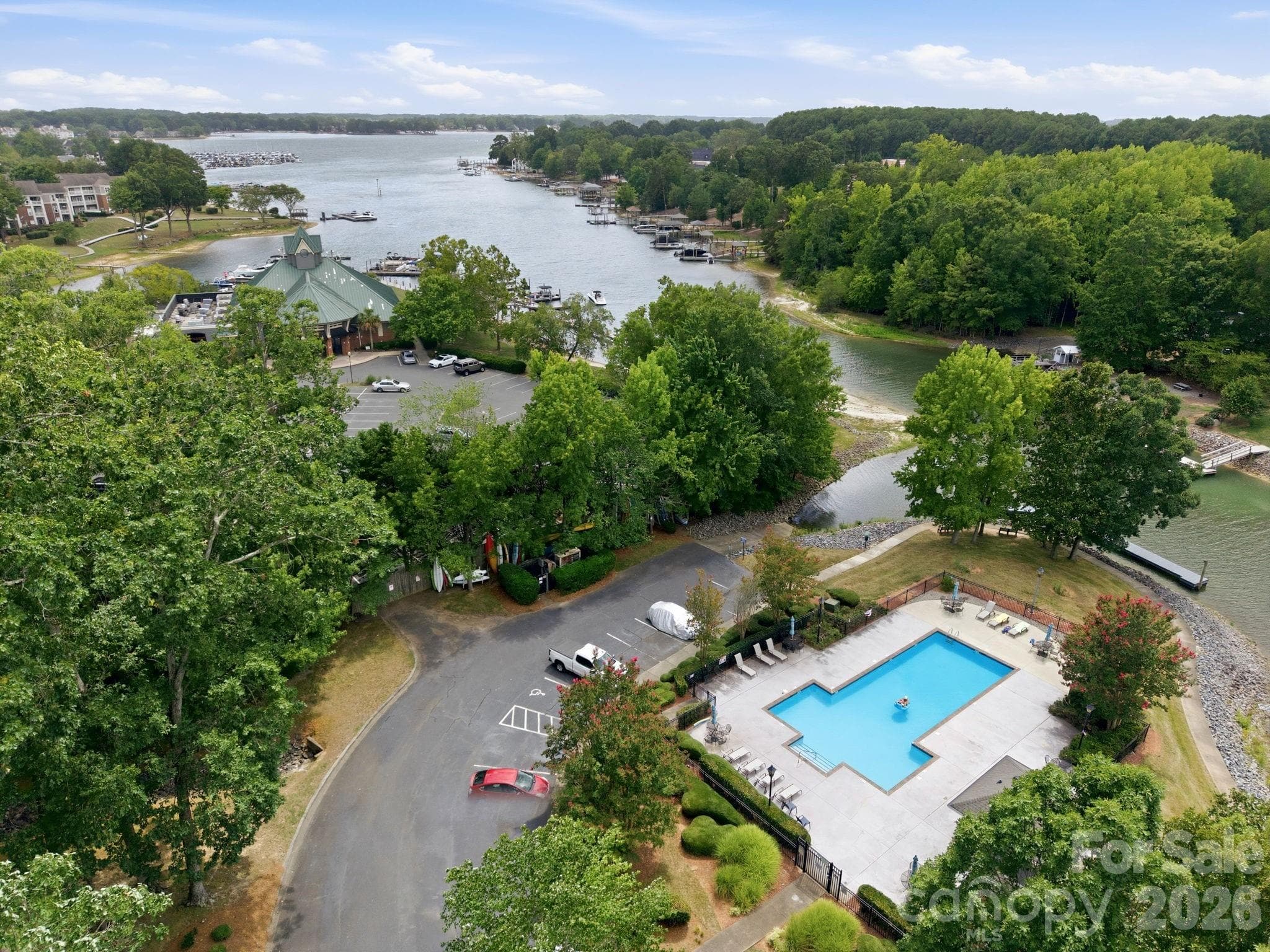 Townhouse at 18731 Silver Quay Drive, Cornelius, photo 32 of 36