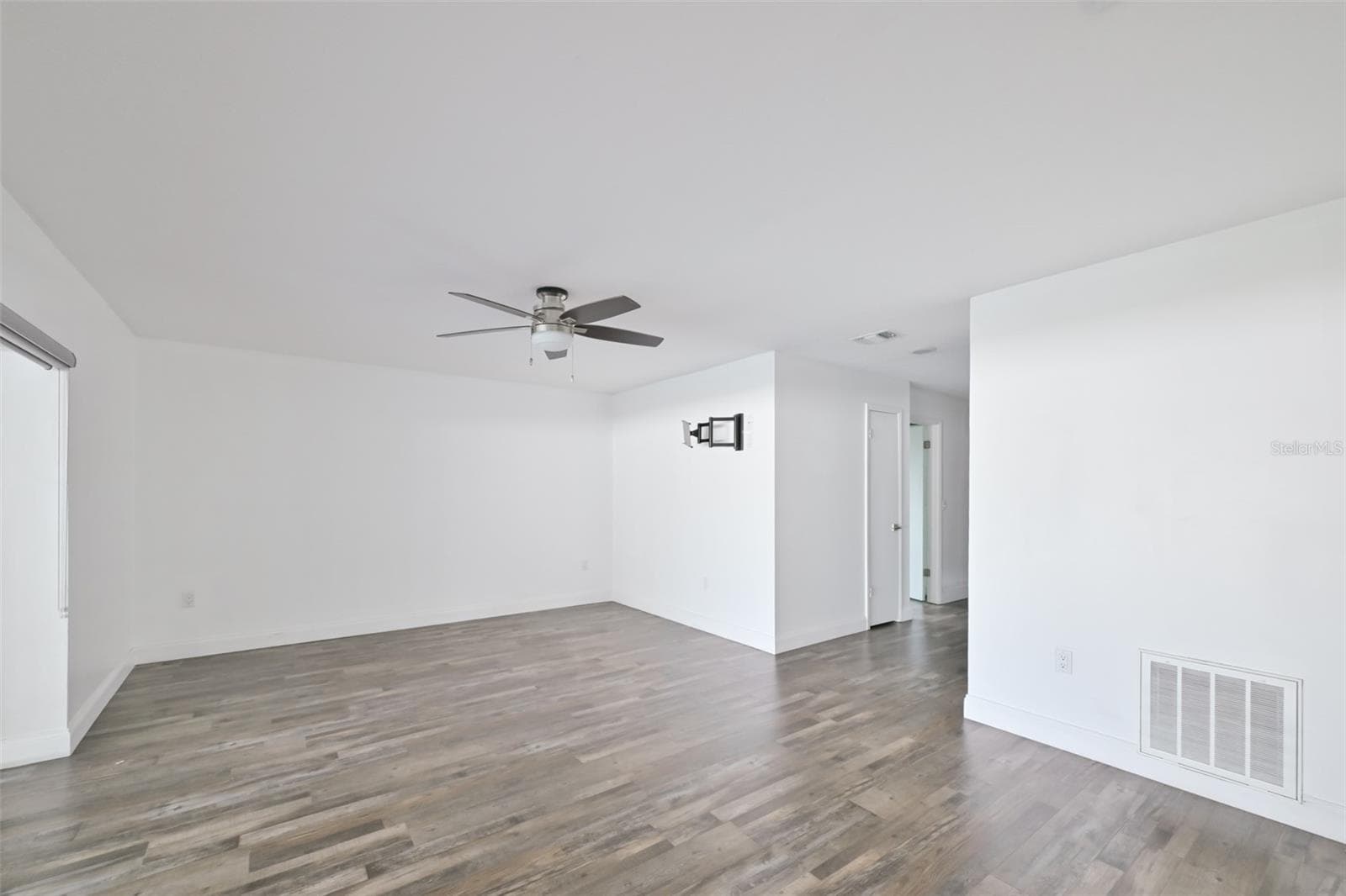 Single Family Residence at 2701 HERNDON ST, VALRICO, photo 21 of 61