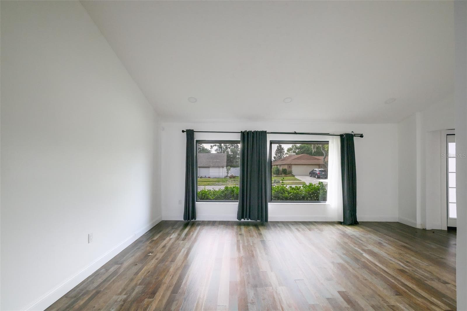 Single Family Residence at 2701 HERNDON ST, VALRICO, photo 34 of 61