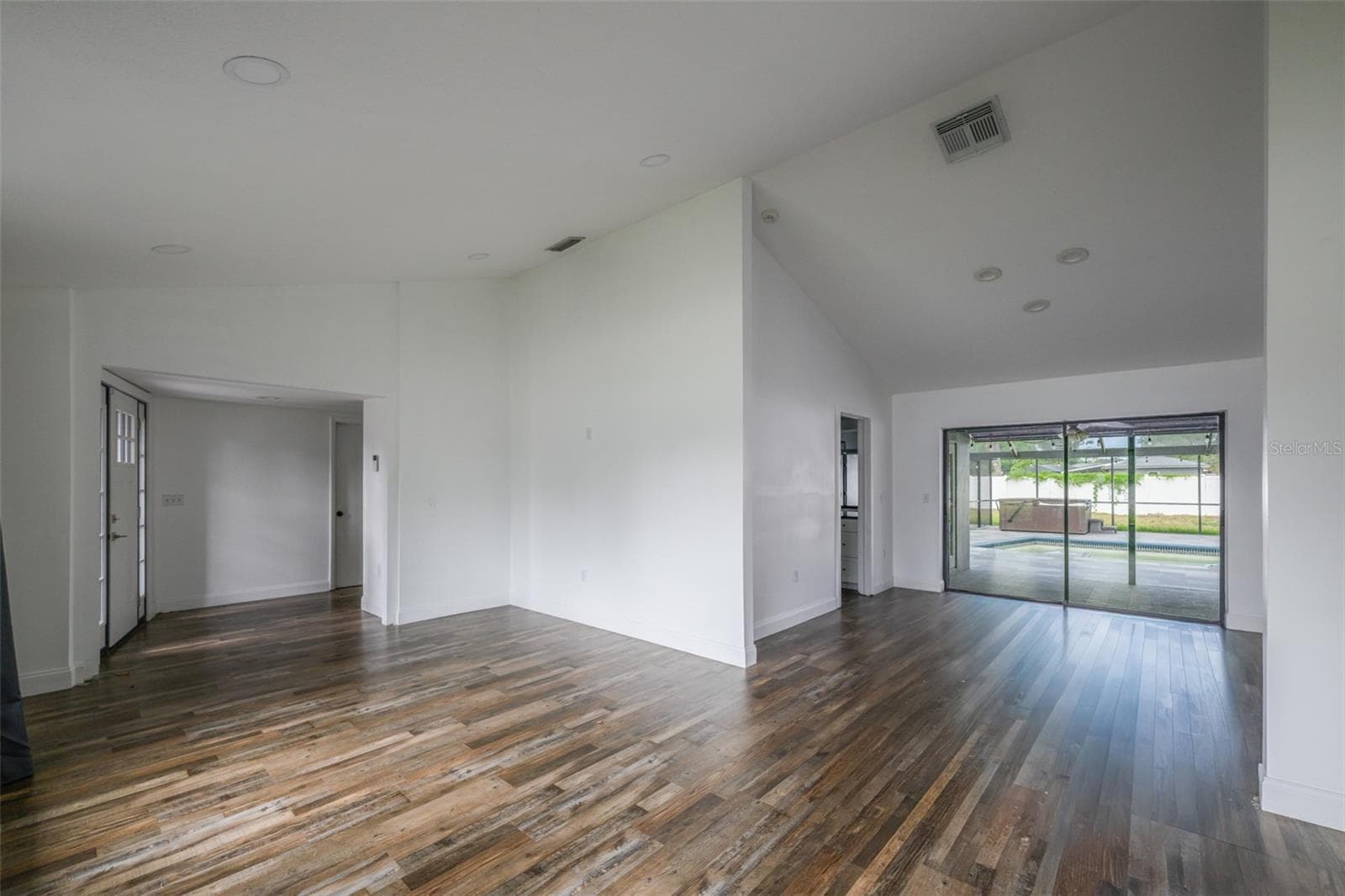 Single Family Residence at 2701 HERNDON ST, VALRICO, photo 37 of 61