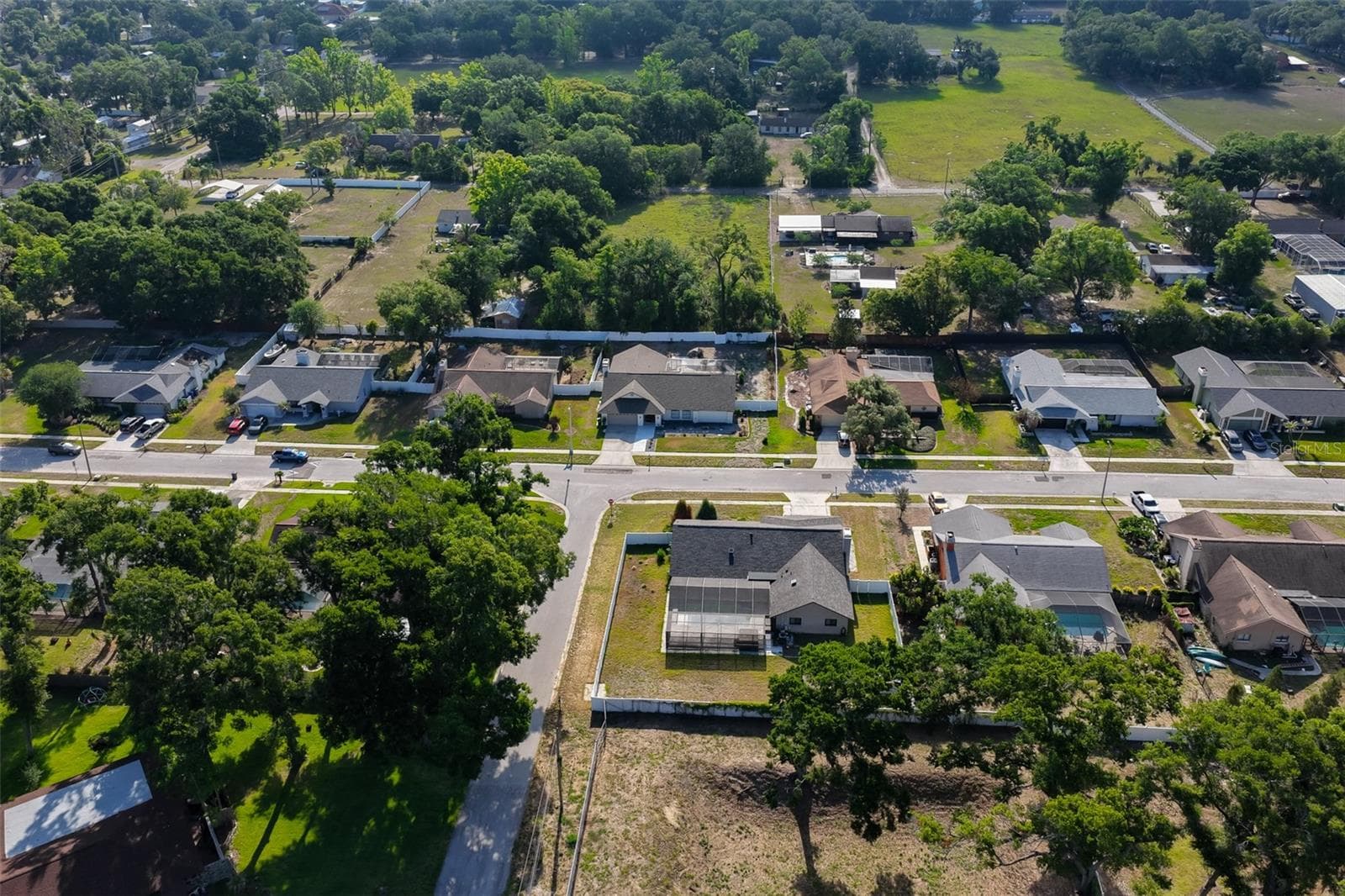 Single Family Residence at 2701 HERNDON ST, VALRICO, photo 56 of 61