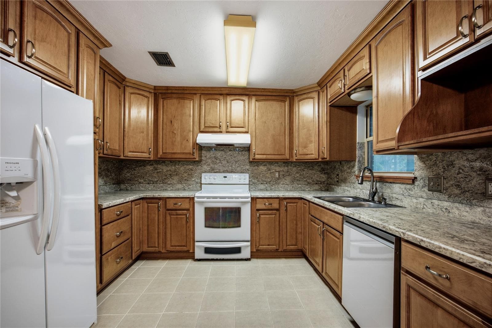 Single Family Residence at 130 SW 75TH TER, GAINESVILLE, photo 14 of 42
