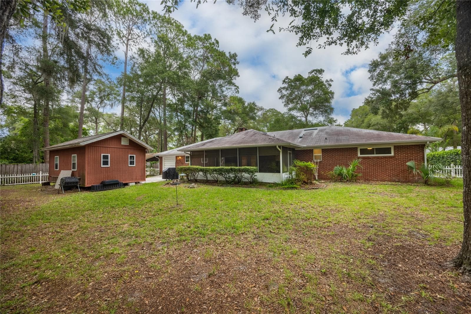 Single Family Residence at 130 SW 75TH TER, GAINESVILLE, photo 39 of 42