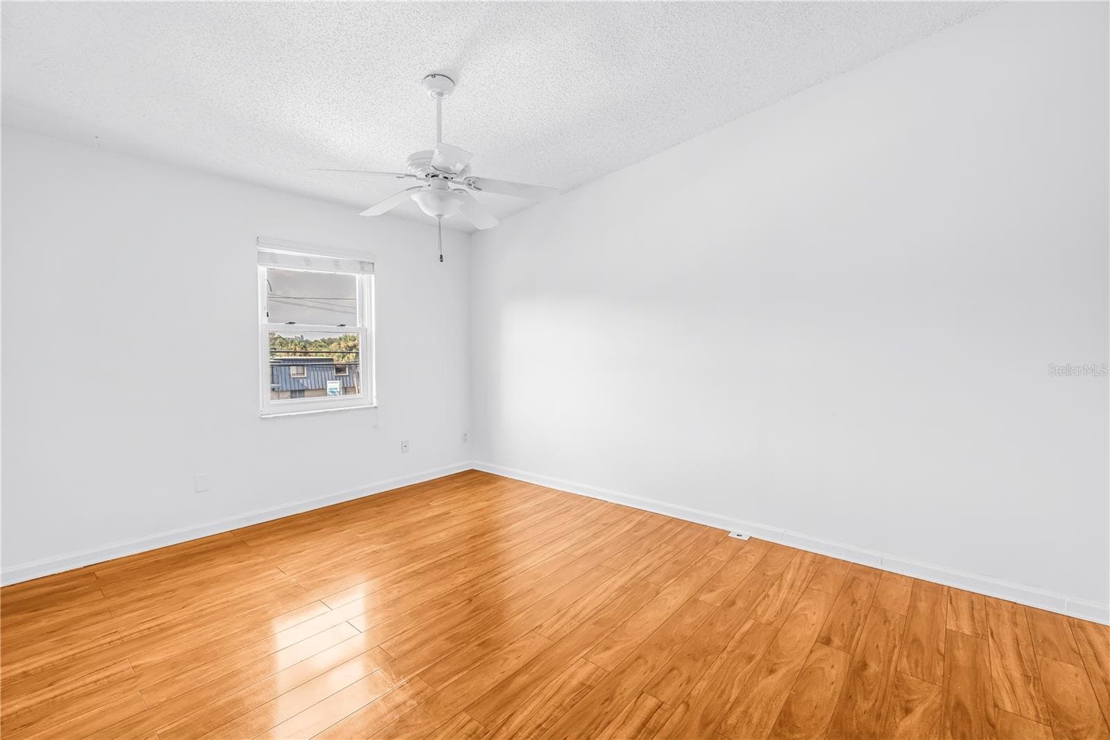Condominium at 5403 SWEETWATER TERRACE CIR #5403, TAMPA, photo 23 of 38