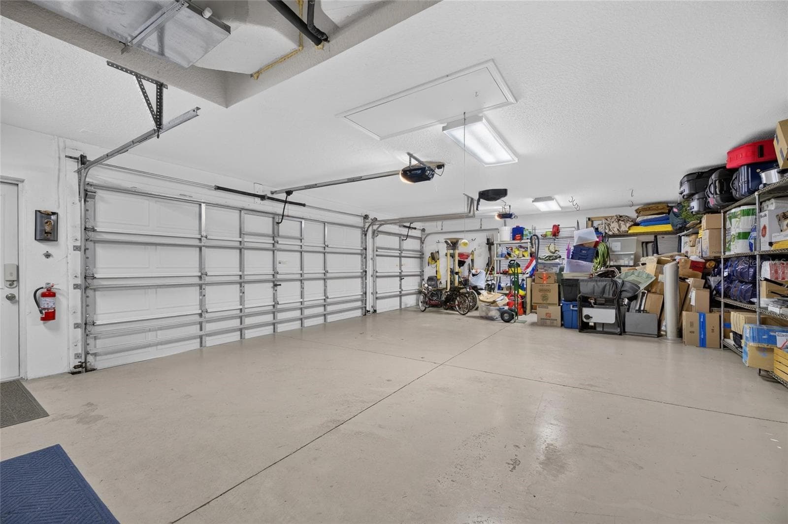3 Car Garage - 7508 DUNBRIDGE DR, ODESSA