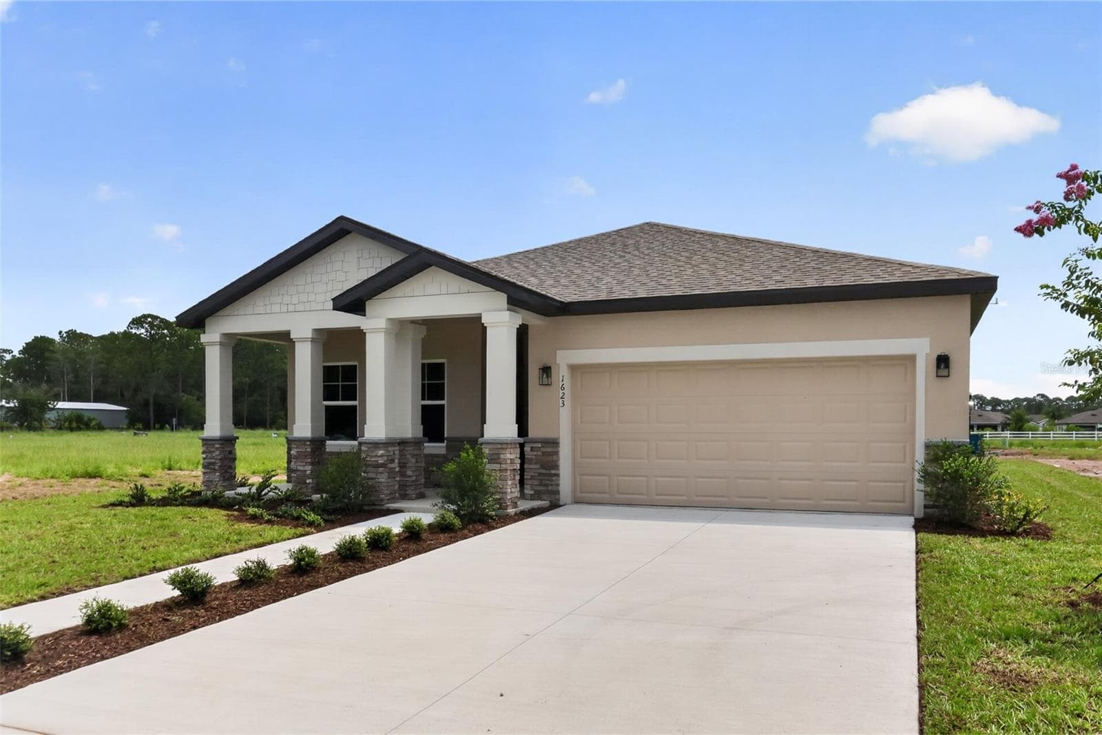Single Family Residence at 1623 CANE BAMBOO DR, ST CLOUD, photo 2 of 35