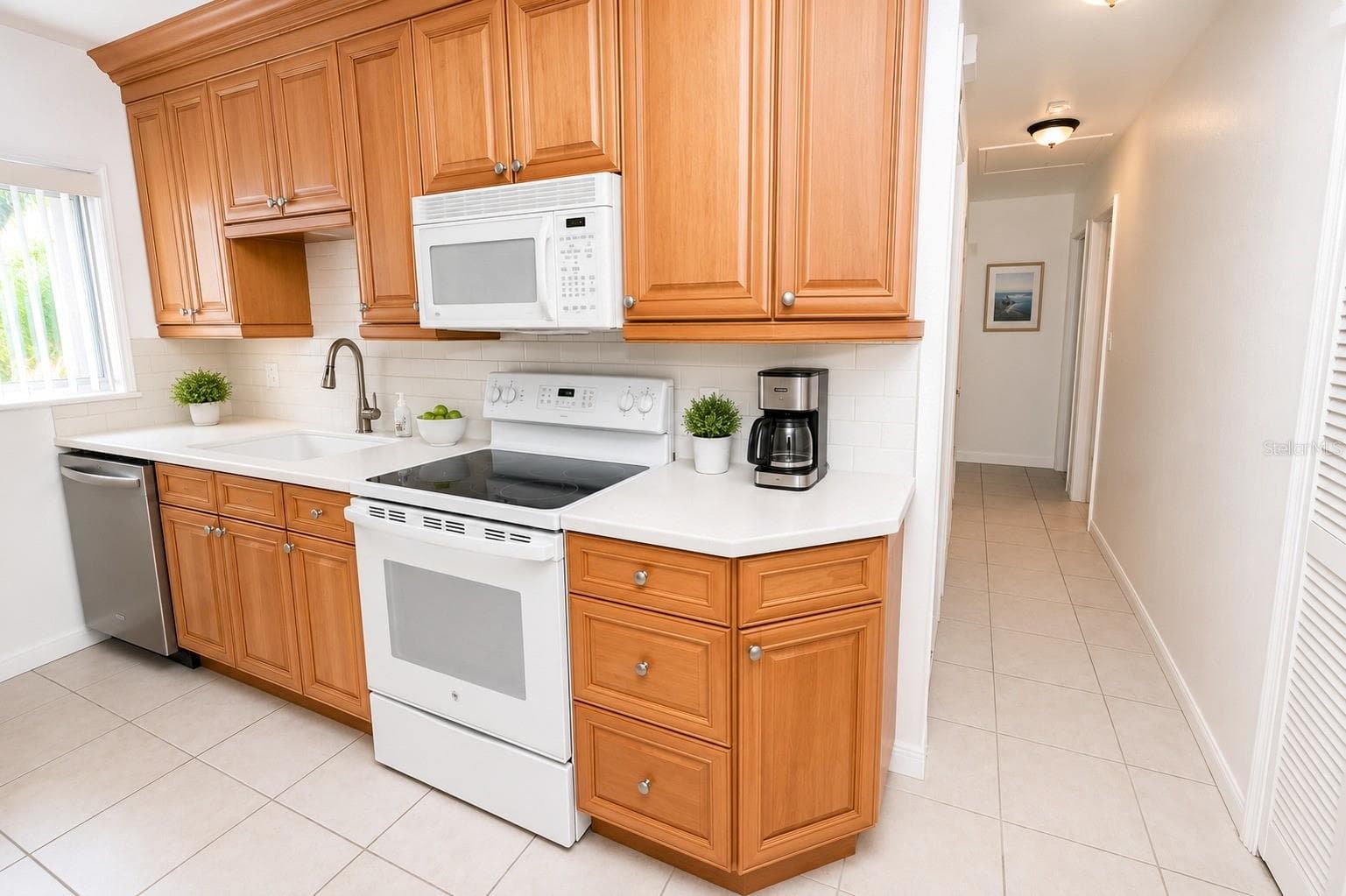 Single Family Residence at 301 41ST AVE, ST PETE BEACH, photo 11 of 23