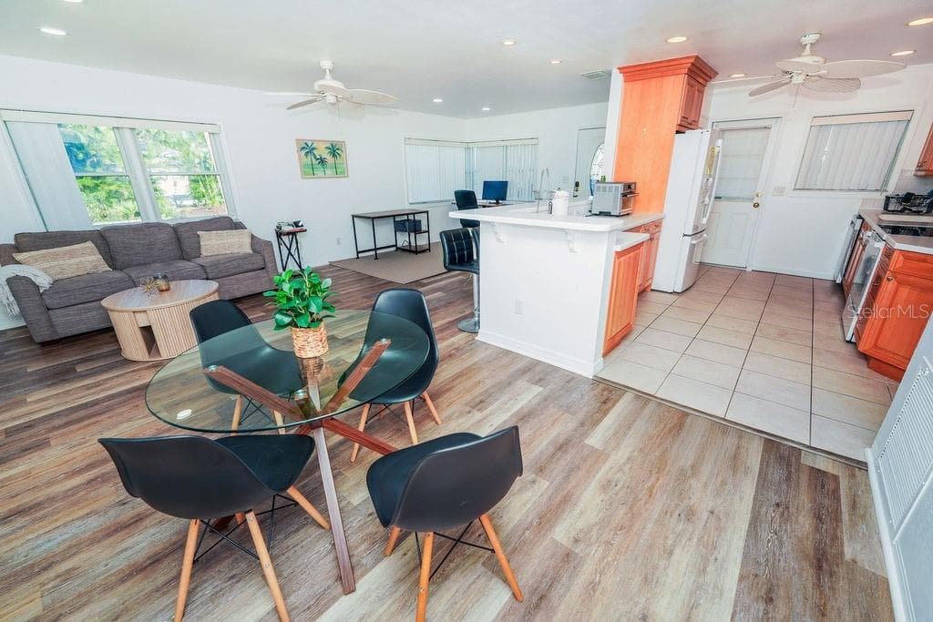Single Family Residence at 301 41ST AVE, ST PETE BEACH, photo 13 of 23