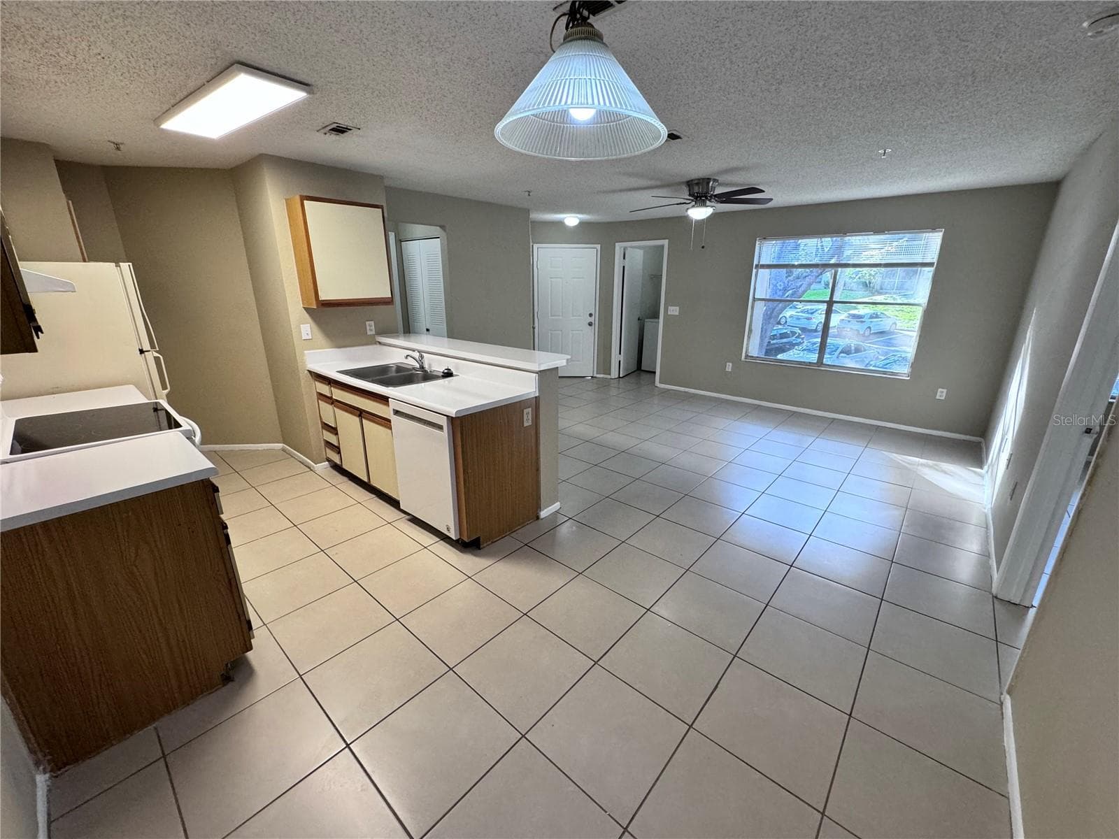 Condominium at 629 DORY LN #202, ALTAMONTE SPRINGS, photo 6 of 25