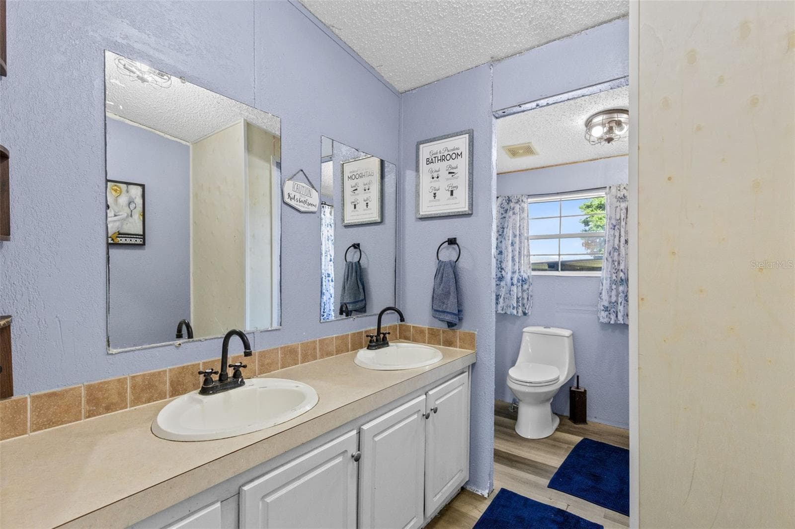 Manufactured Home at 35729 HUFF RD, EUSTIS, photo 18 of 31