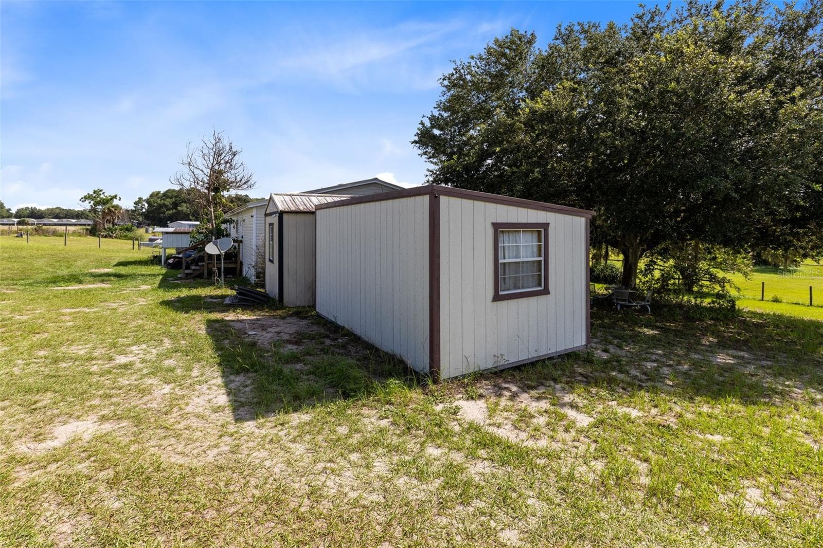 Manufactured Home at 35729 HUFF RD, EUSTIS, photo 21 of 31