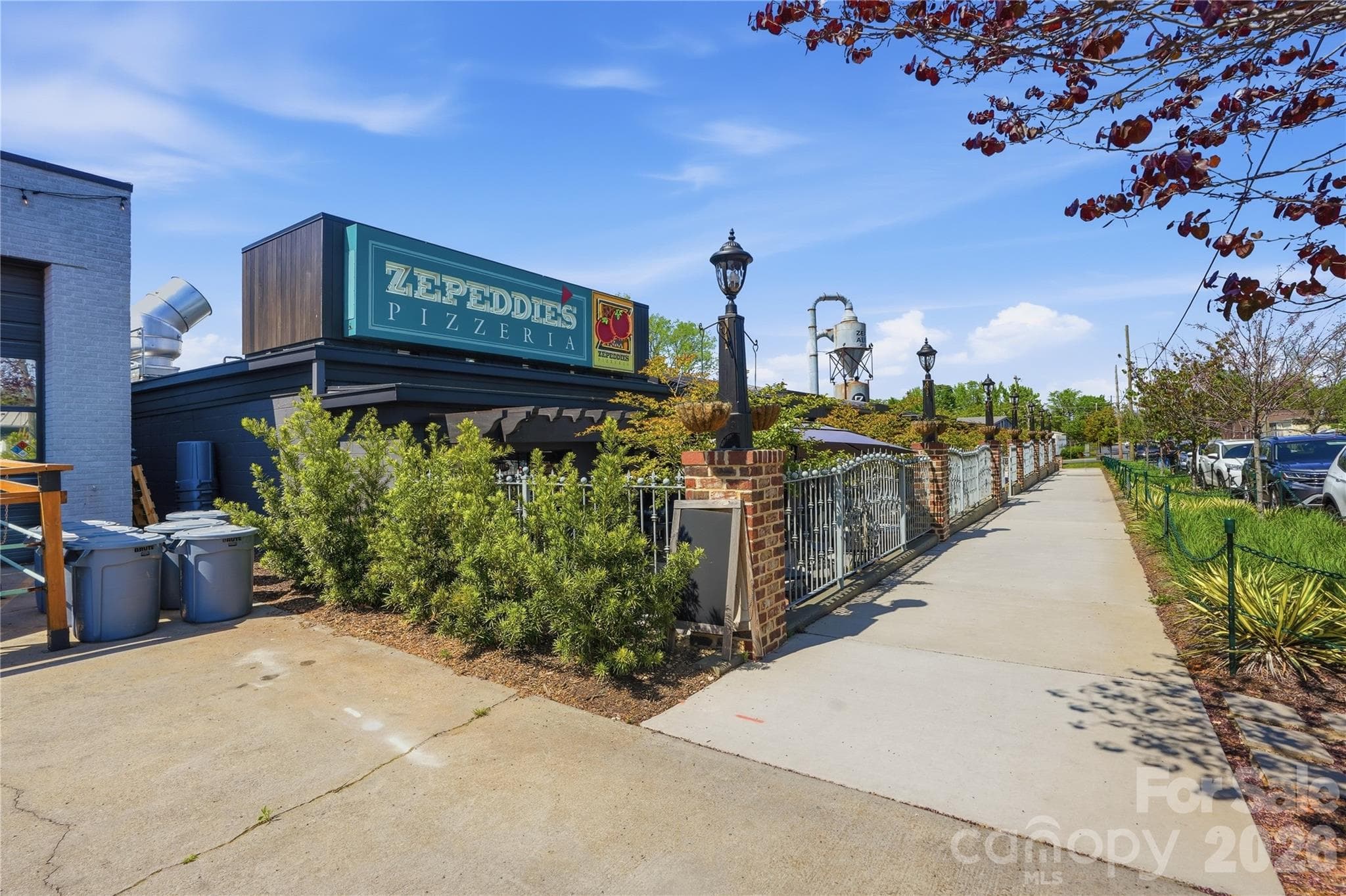 Pizzeria - 4062 Sophia Drive, Charlotte
