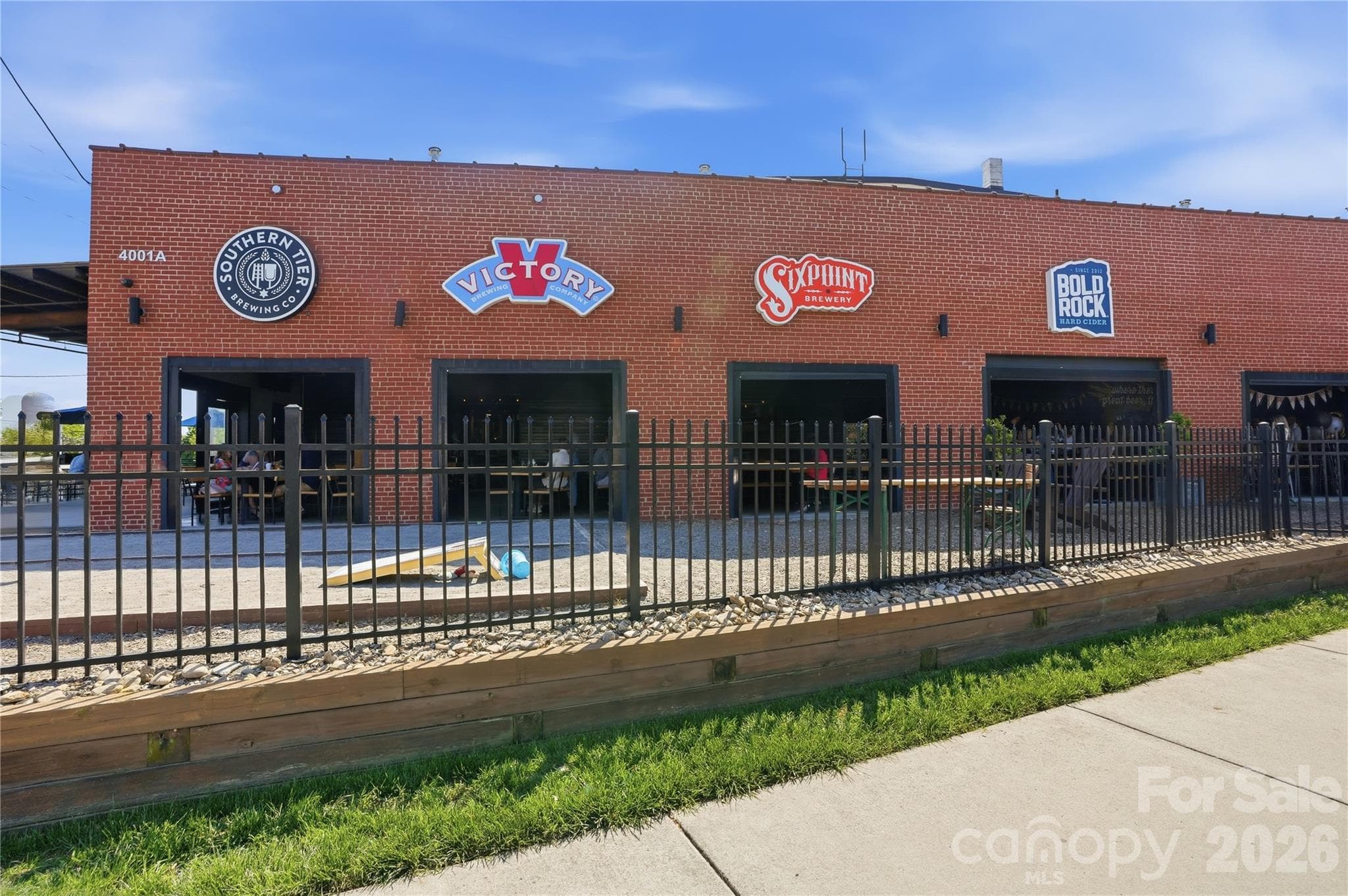 Southern Teir, Sixpoint, and more - 4062 Sophia Drive, Charlotte